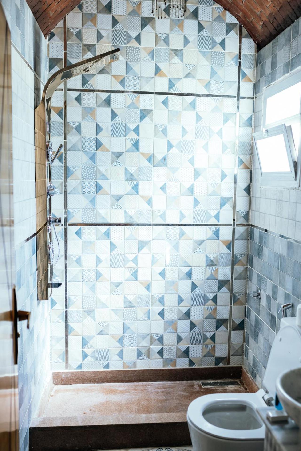 Tuya Hotel - Photo 49