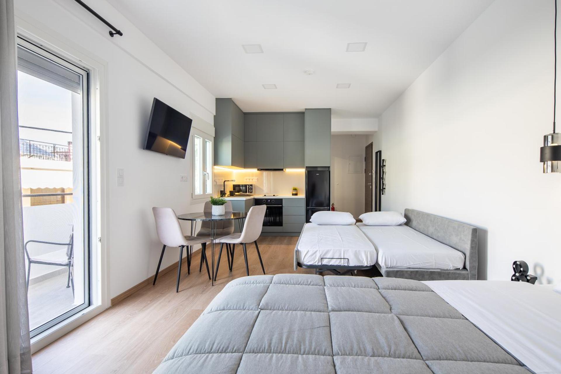 Boutique Studios near Airport - Photo 31