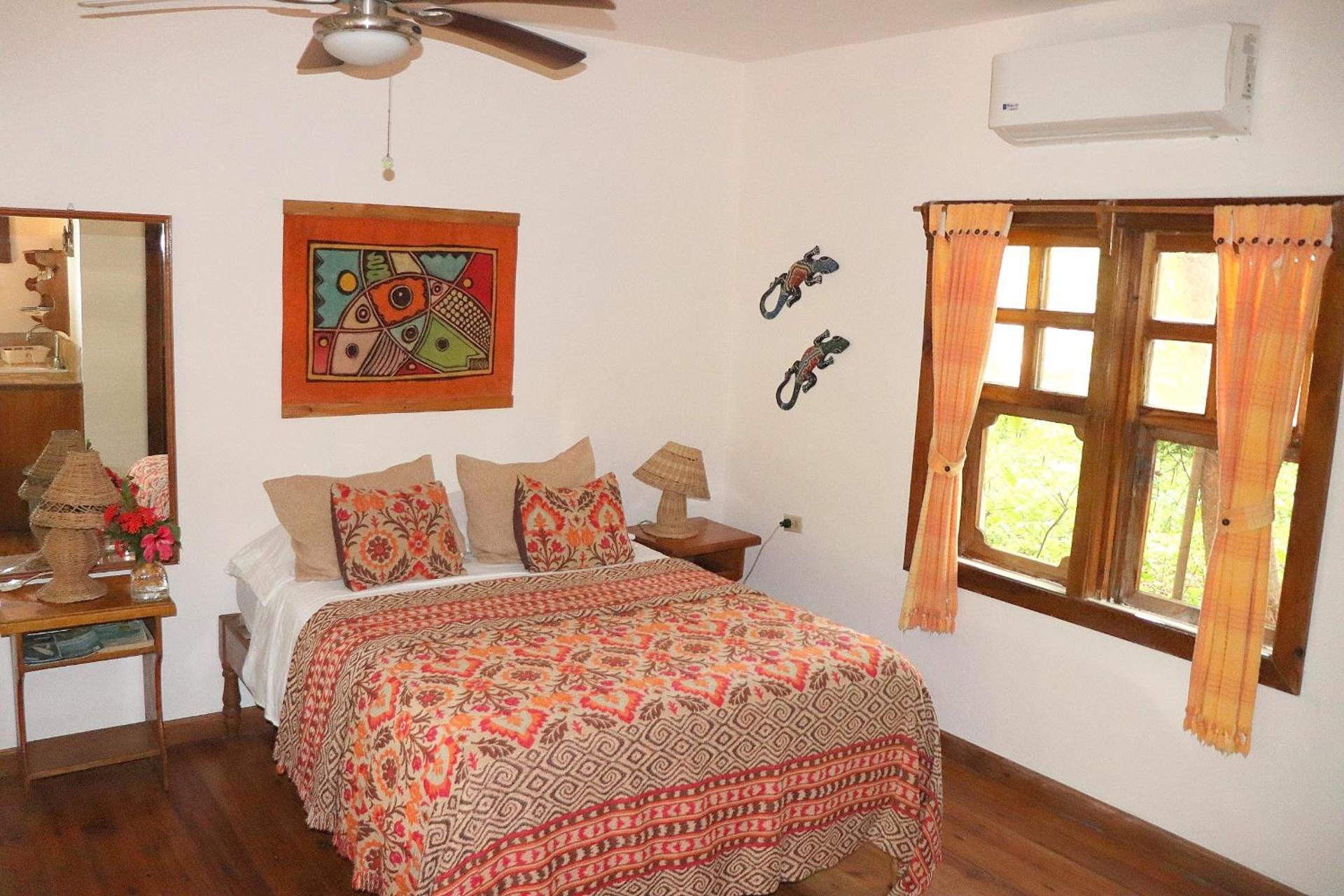 Posada Arco Iris, West End - Photo 11