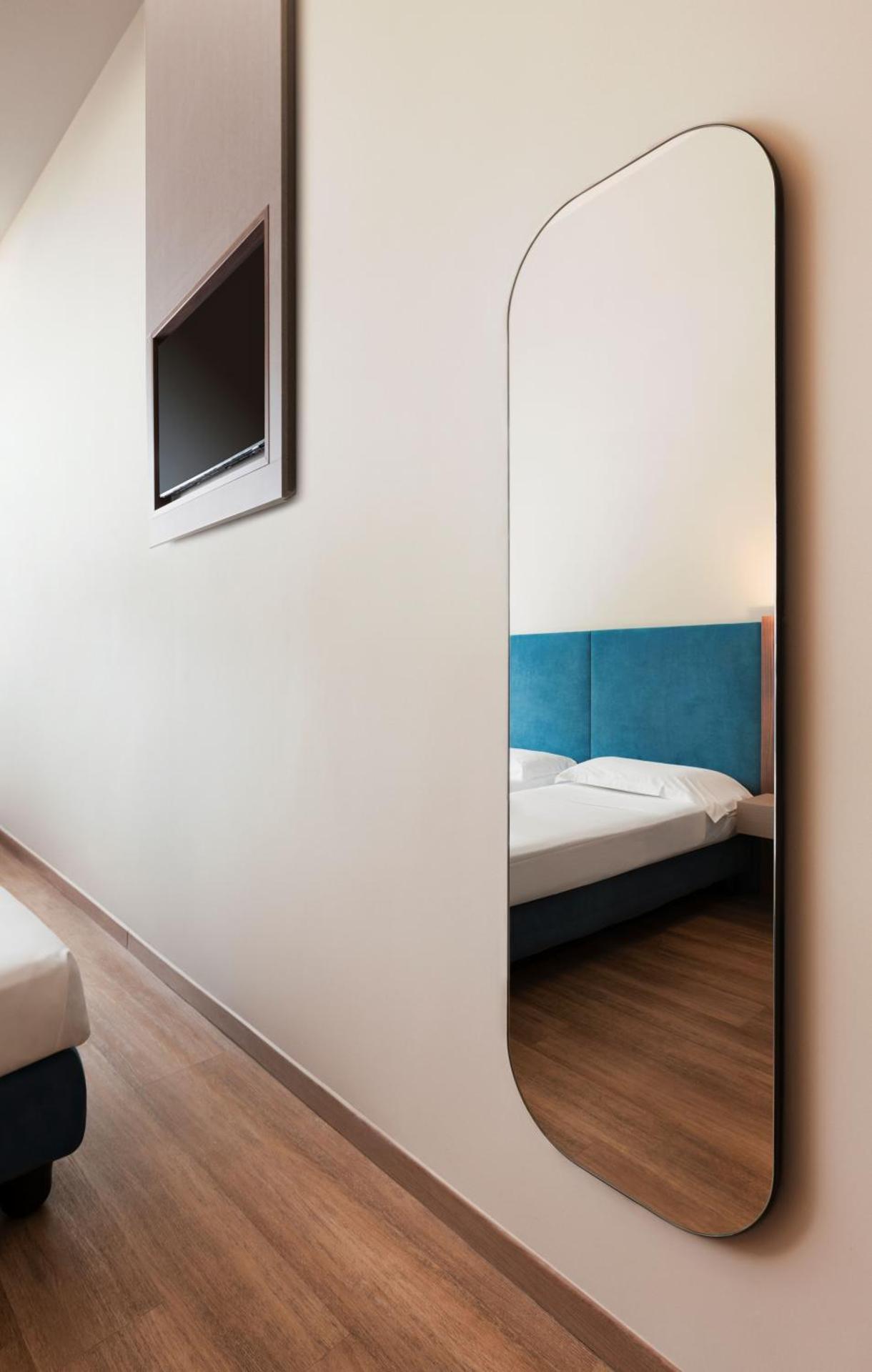 Mokinba Hotels Montebianco - Photo 41