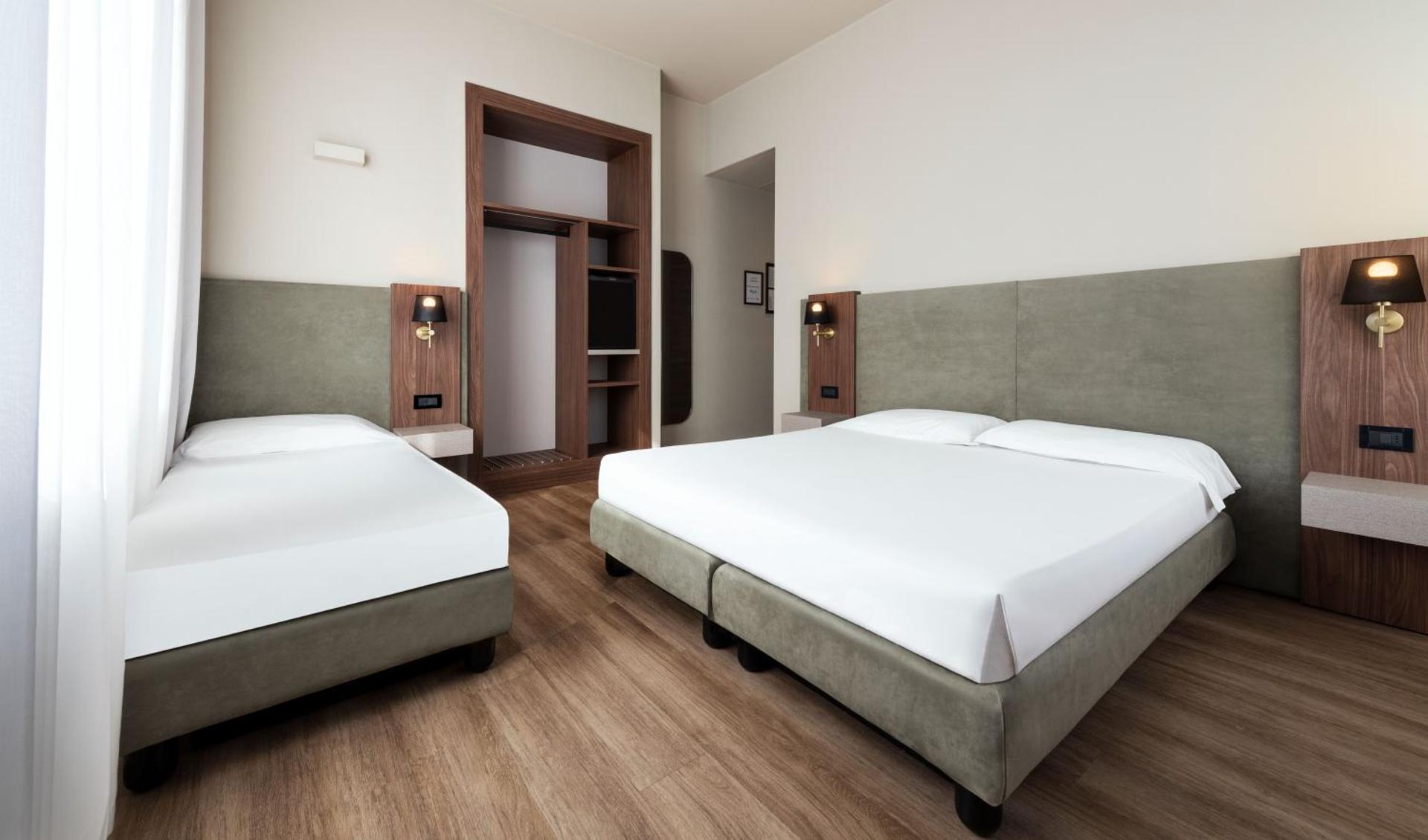 Mokinba Hotels Montebianco - Photo 44