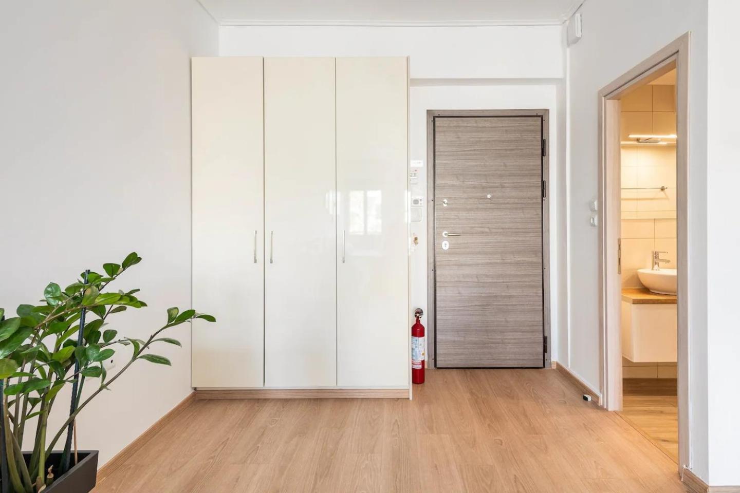 Boutique Studios near Airport - Photo 62