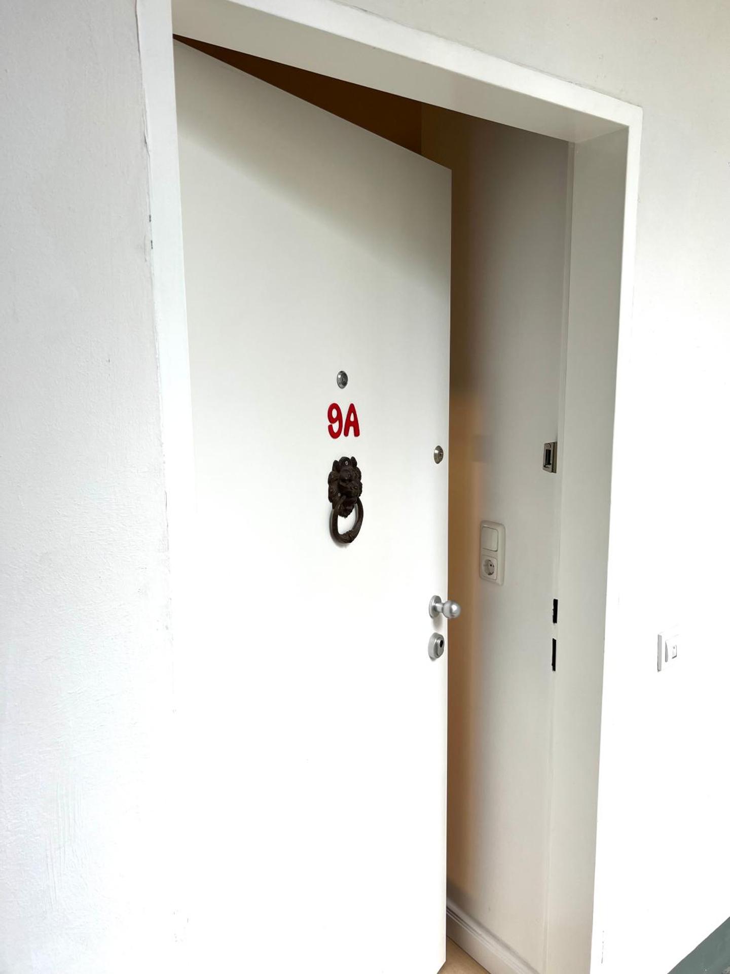 Boutique Apartment - Photo 6