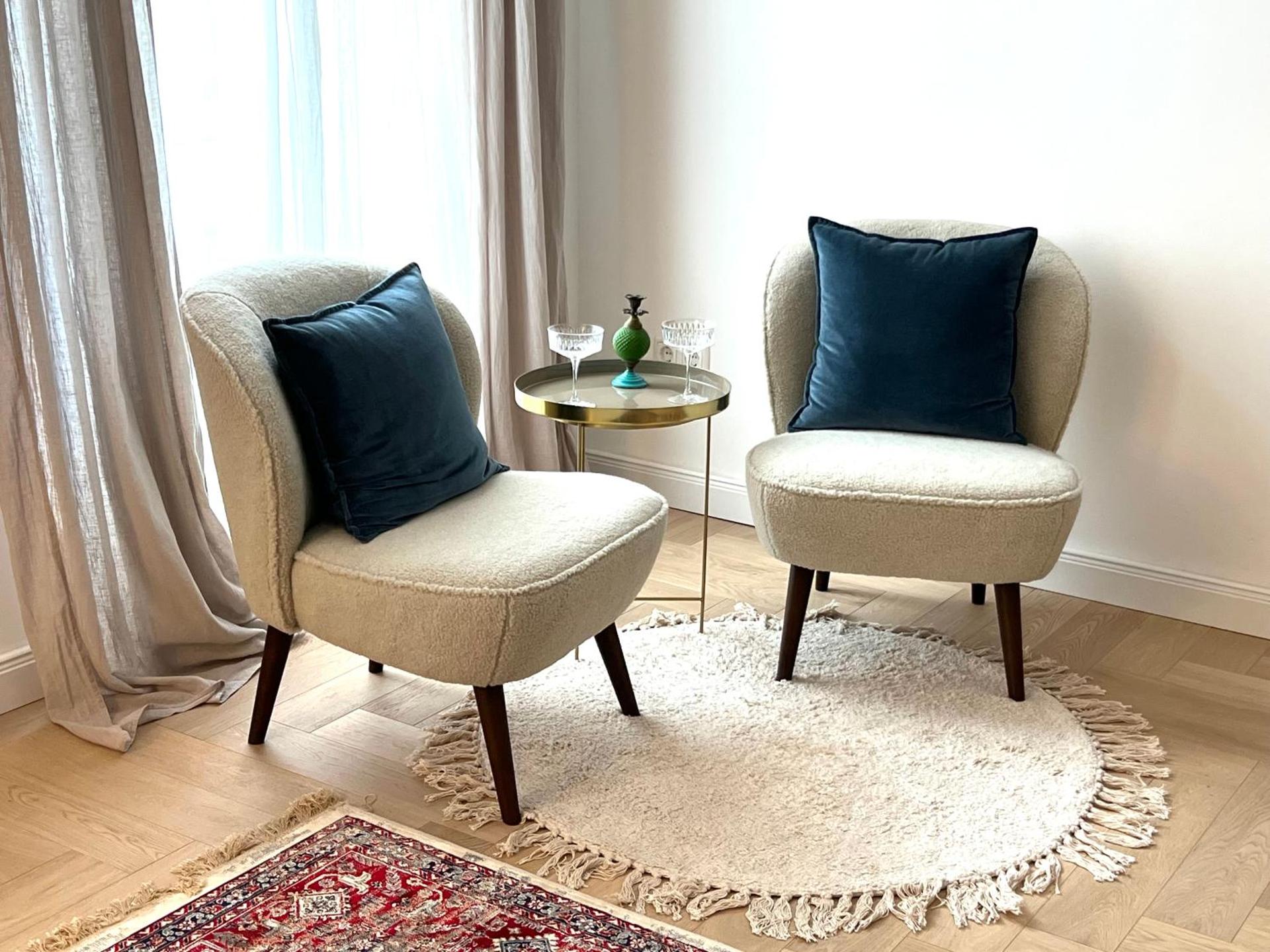 Boutique Apartment - Photo 11