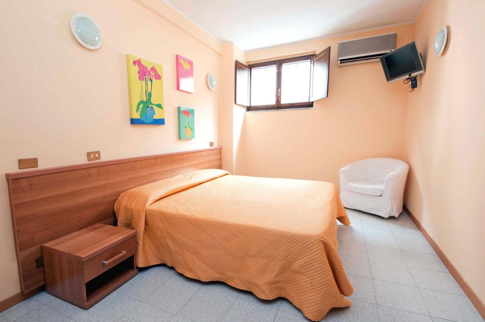 Hotel Viterbo Inn - Photo 9