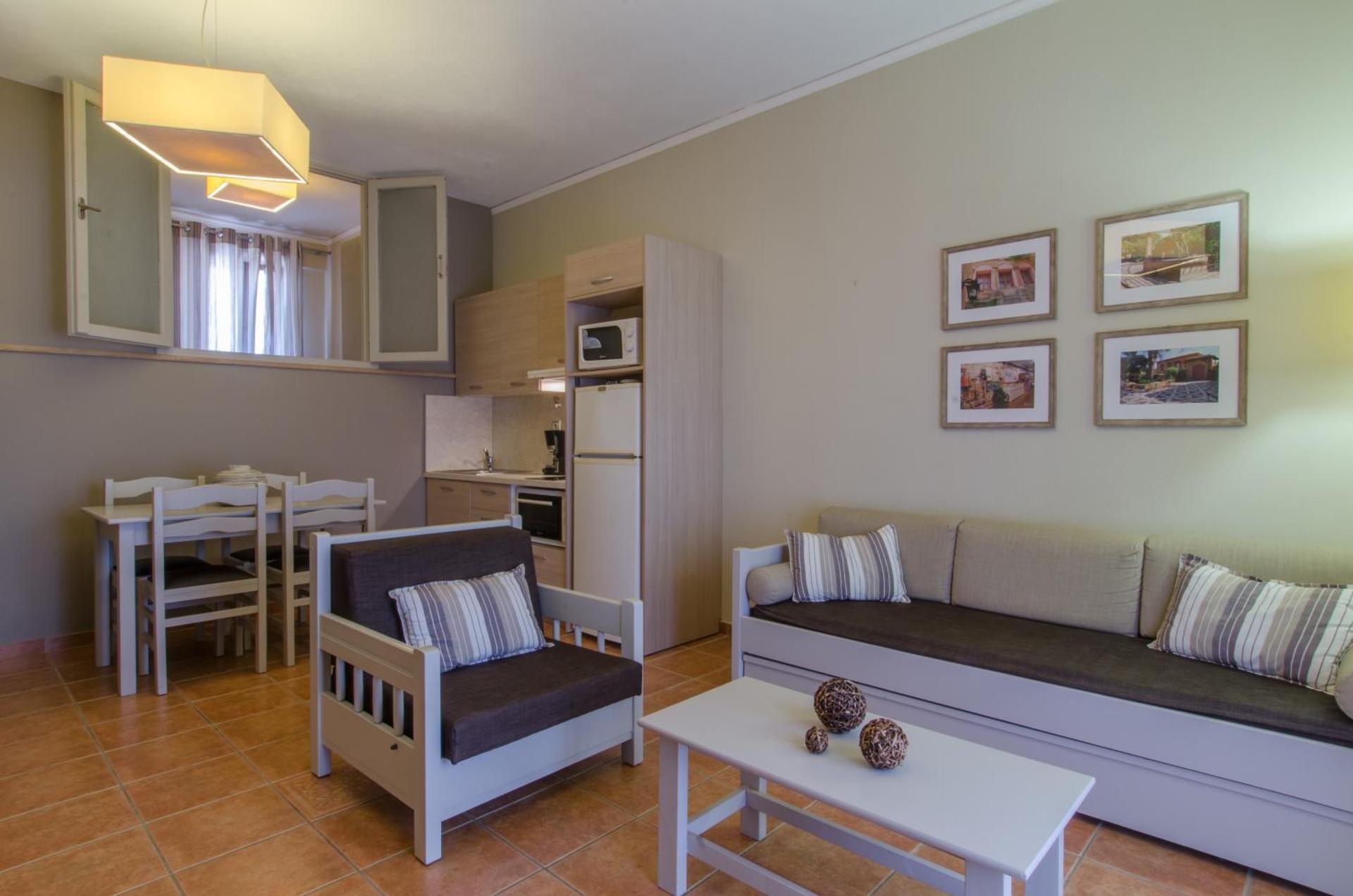 Plaka Studios - Photo 10