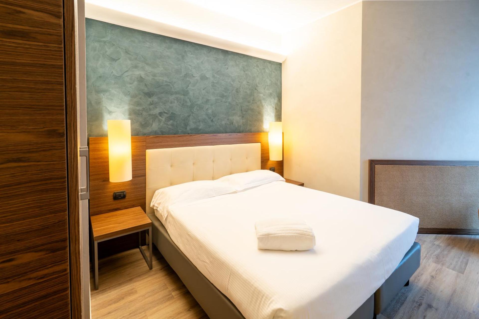 Hotel Des Etrangers - Photo 41