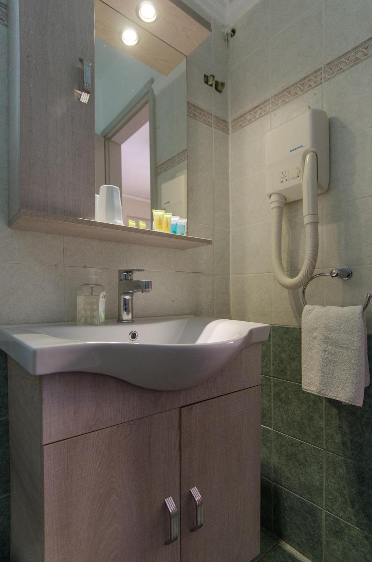 Plaka Studios - Photo 24