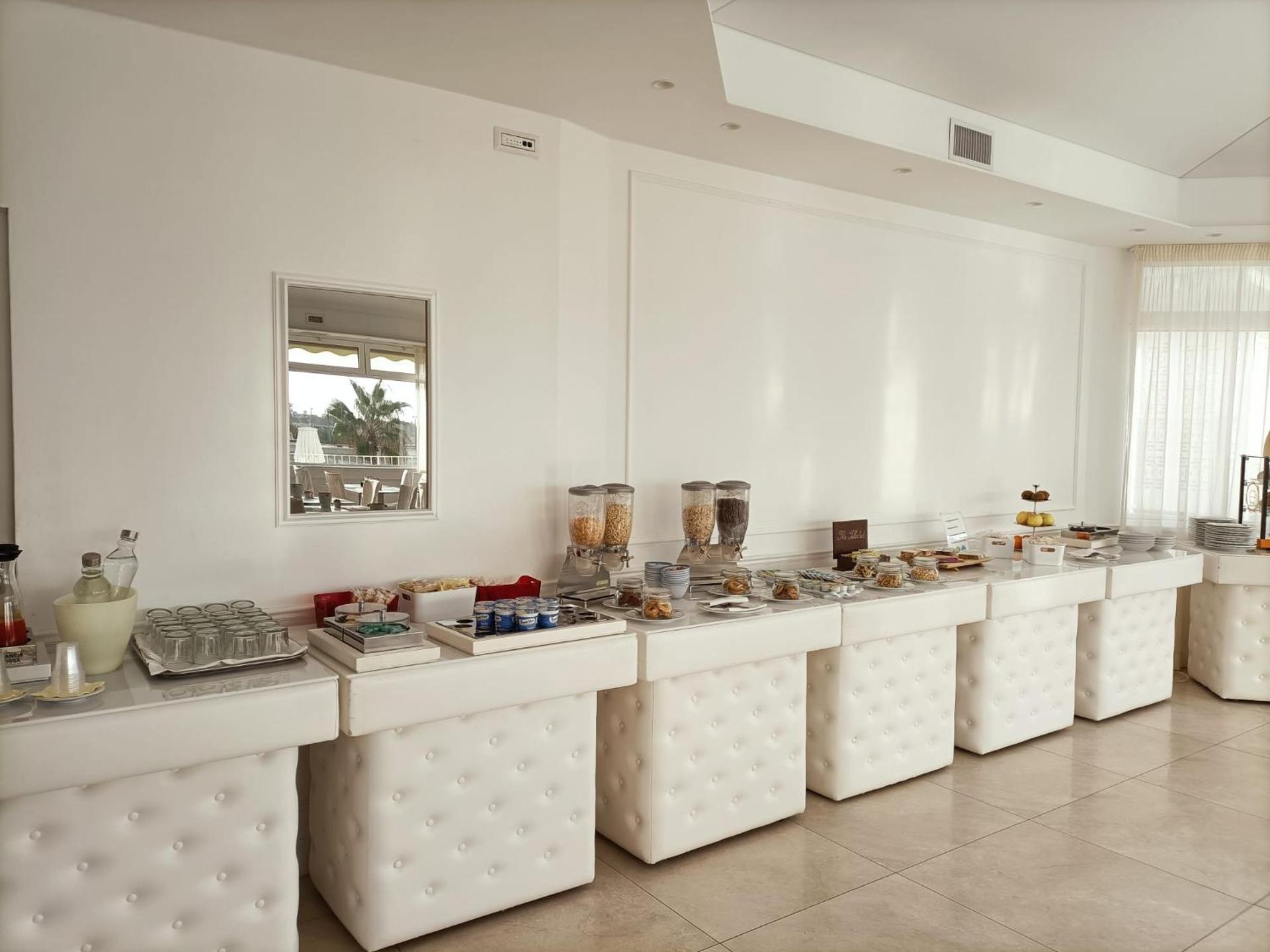 Hotel Lafayette - Photo 22