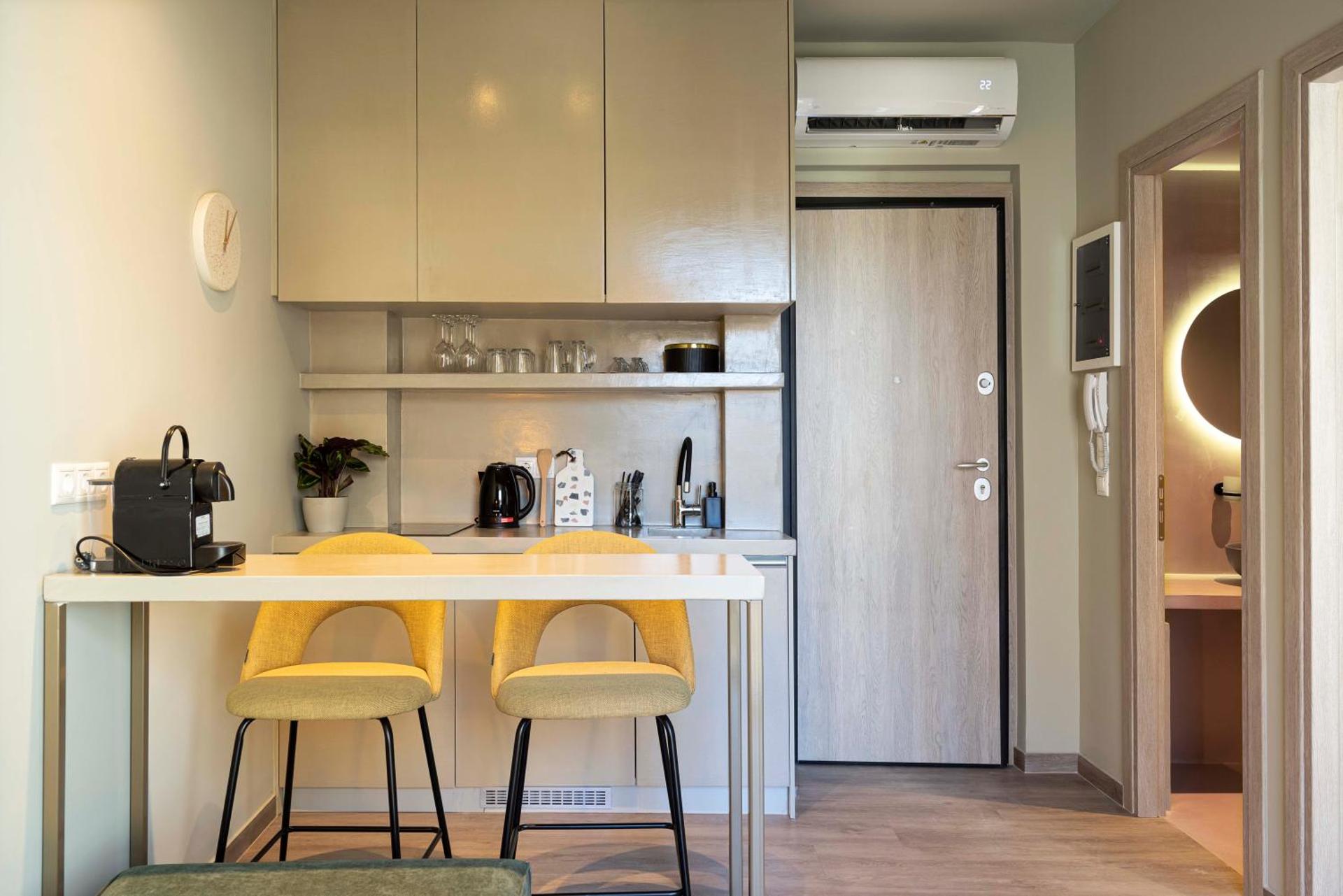 Yalarent Stunning Apartments at the Heart of Athens - Photo 19