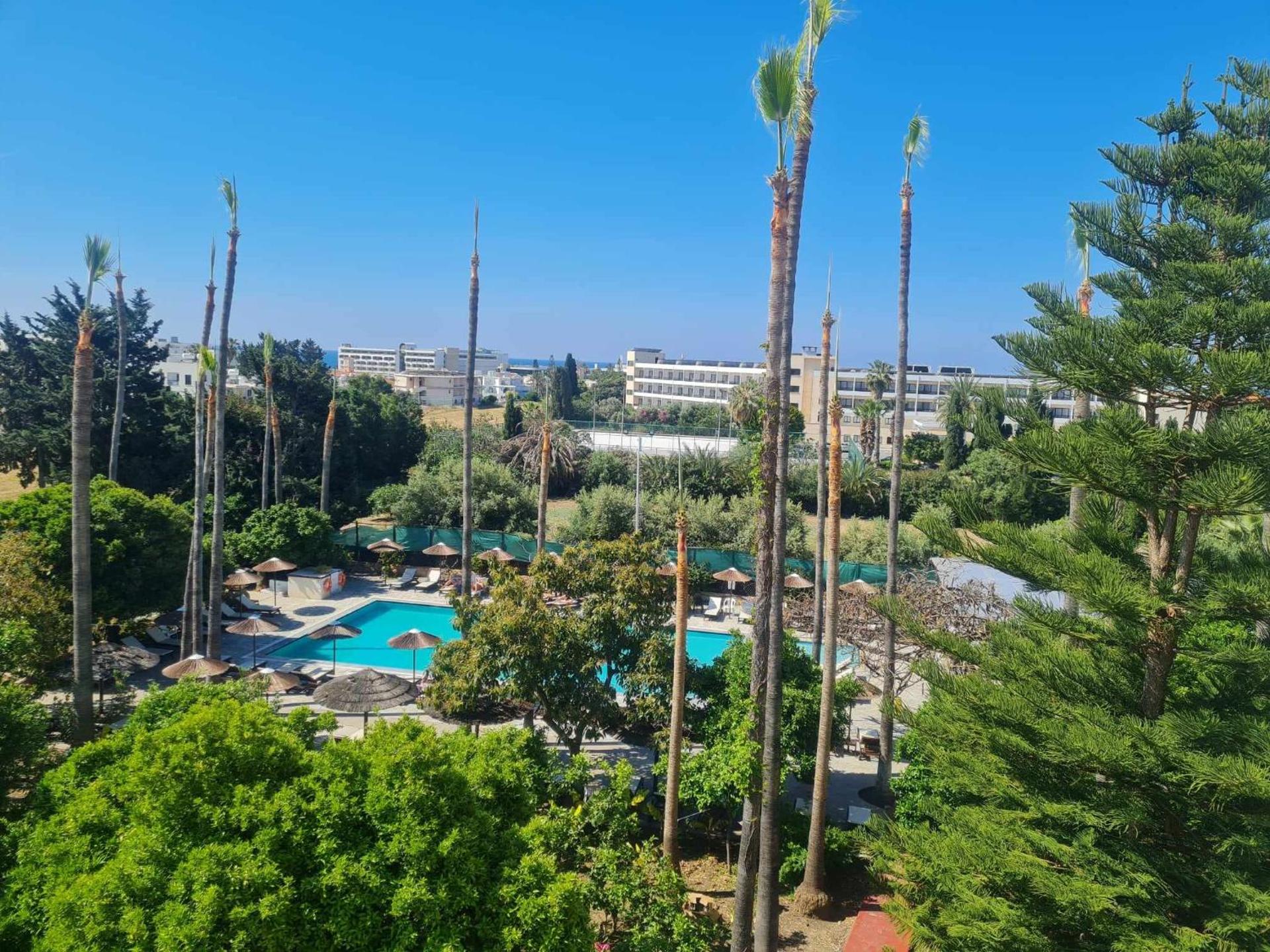 Veronica Hotel - Photo 42