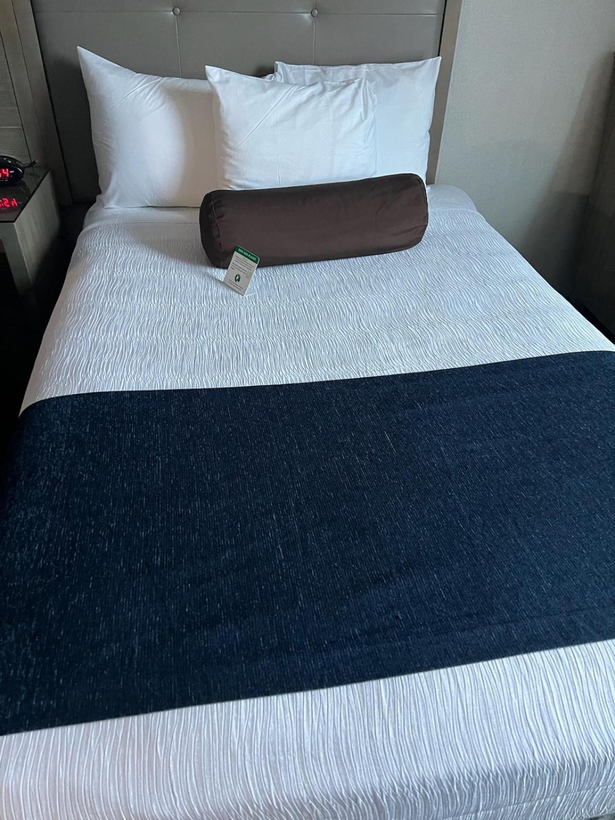 Robert Treat Hotel - Photo 41