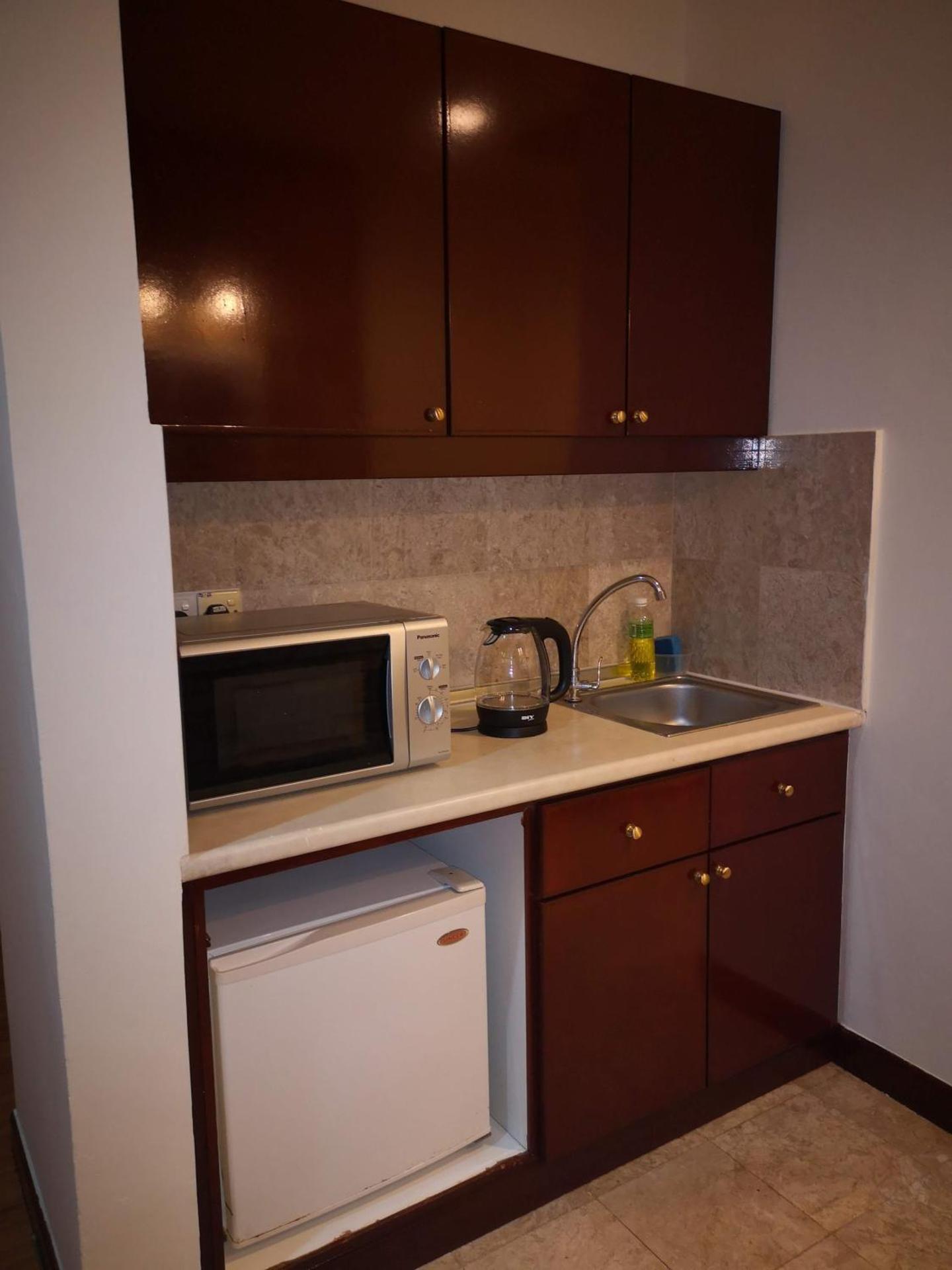 City Apartment at Times Square - Photo 22