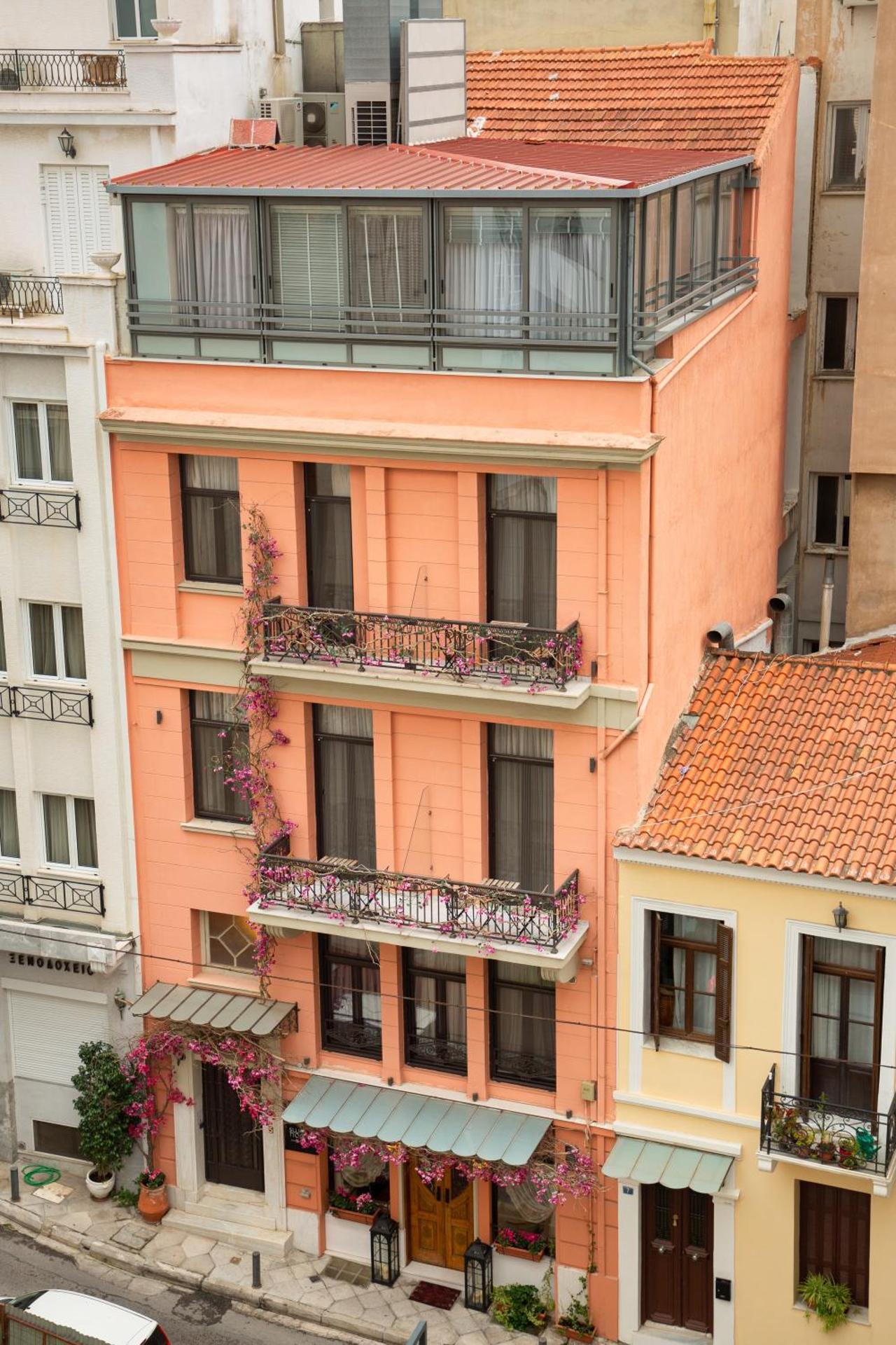 Sweet Home Hotel - Photo 105