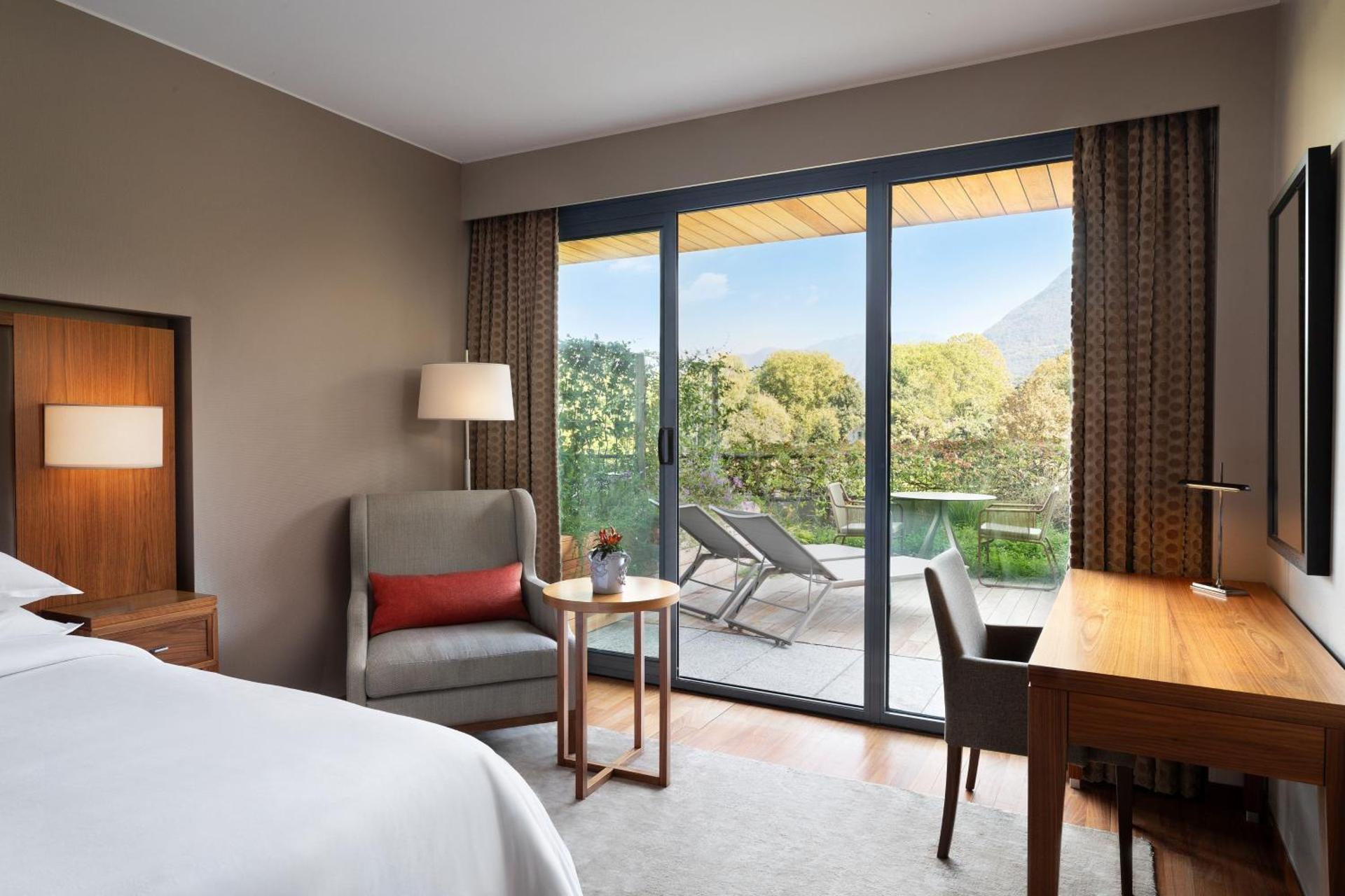 Sheraton Lake Como Hotel - Photo 20