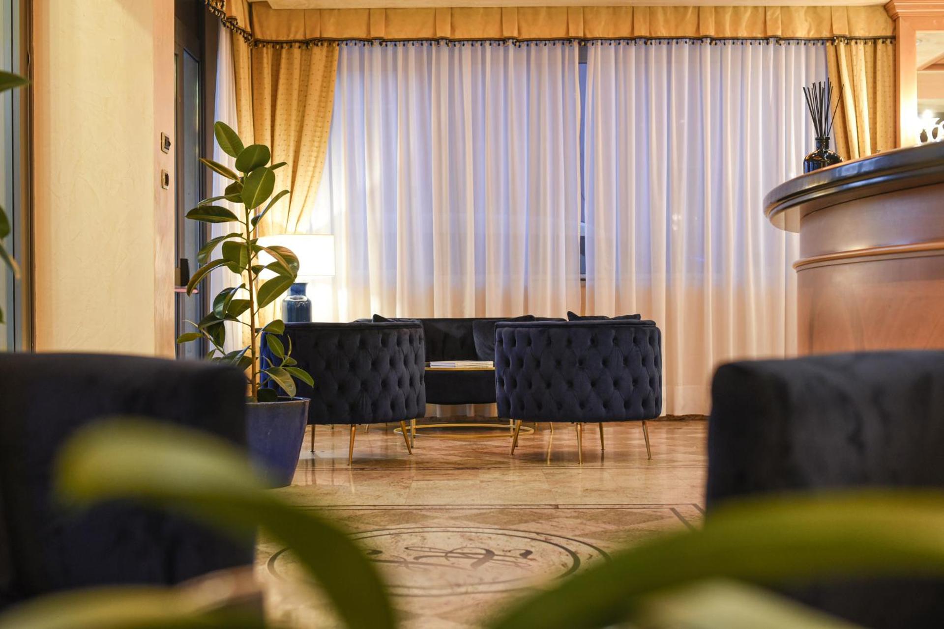 Hotel Florida Lerici - Photo 213
