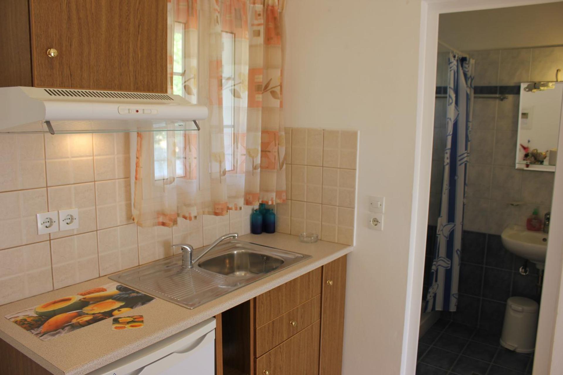 Oskars Studios & Apartments - Photo 31