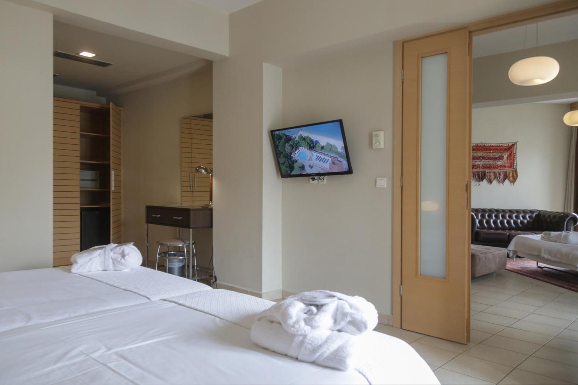 Astoria Hotel Thessaloniki - Photo 79