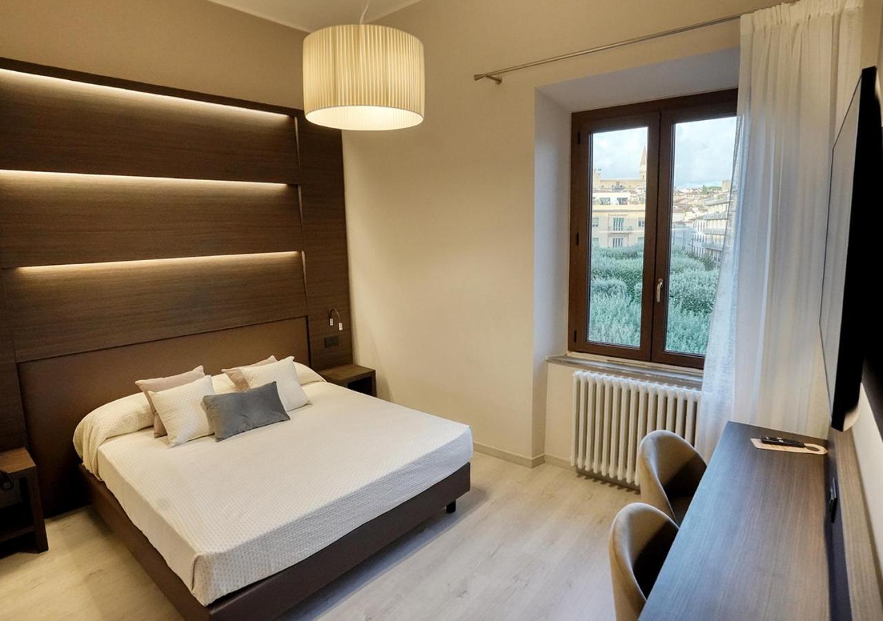 Hotel Continentale - Photo 76