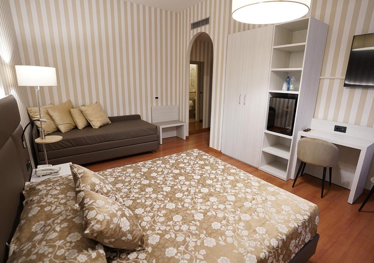 Hotel Continentale - Photo 68