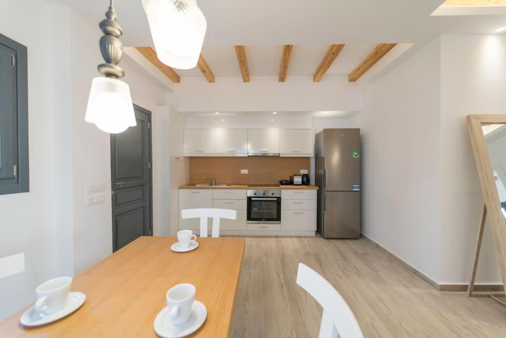 Nostos Apartments Fira - Photo 22