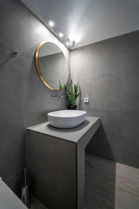 Nostos Apartments Fira - Photo 47