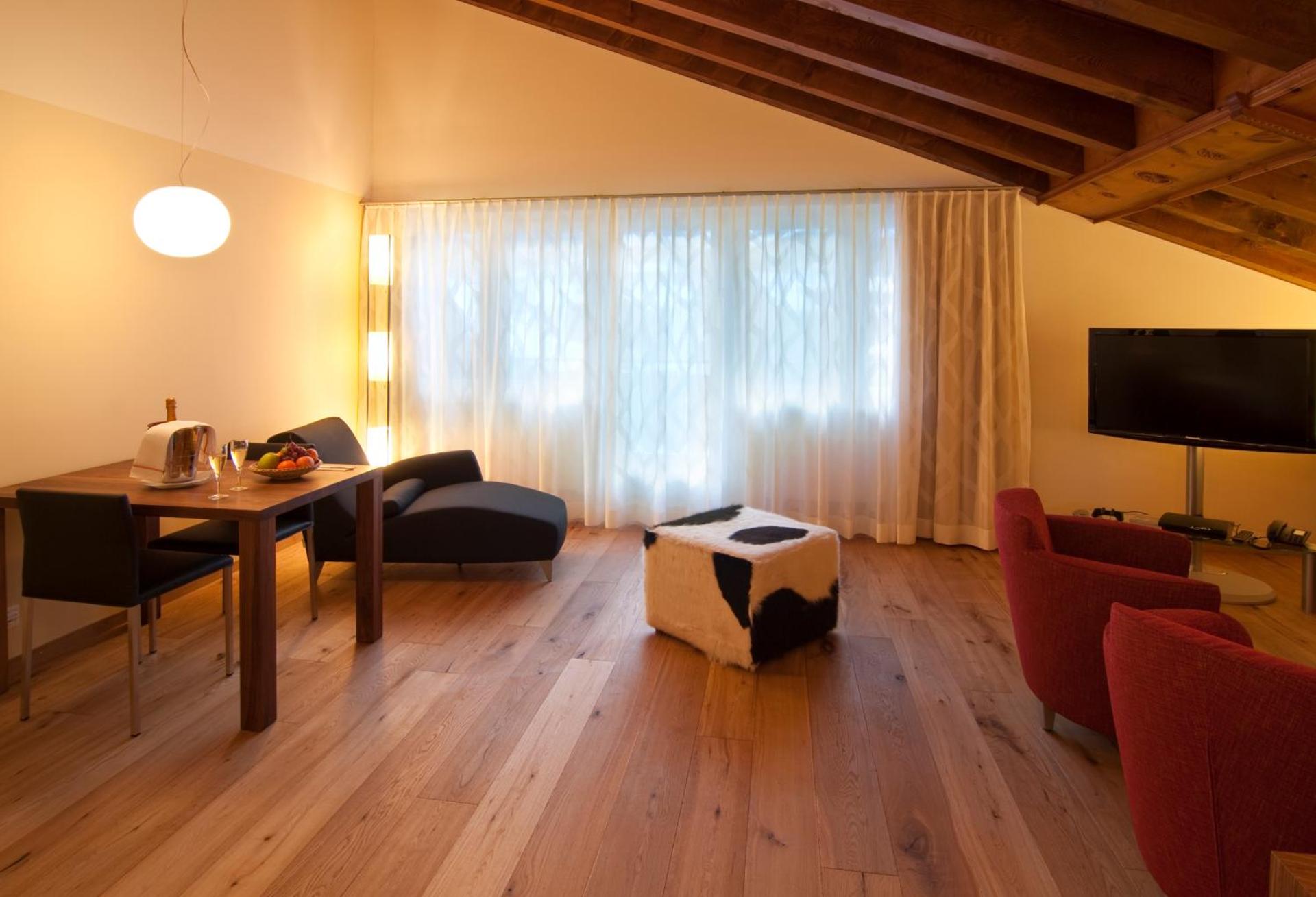 Hotel Simi - Photo 37