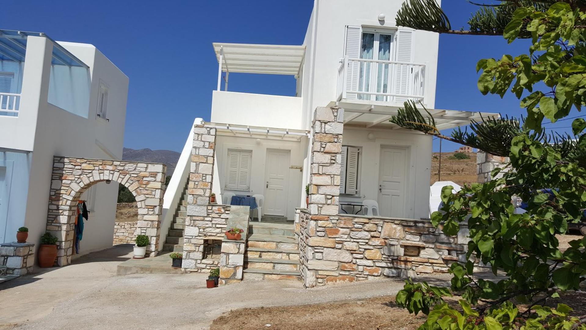 Panorama studios in PisoLivadi - Photo 45
