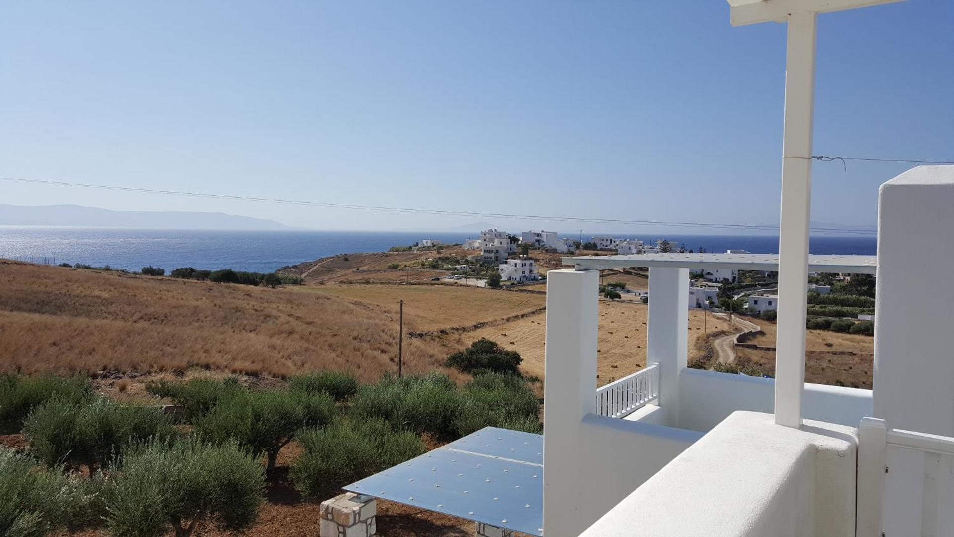 Panorama studios in PisoLivadi - Photo 6