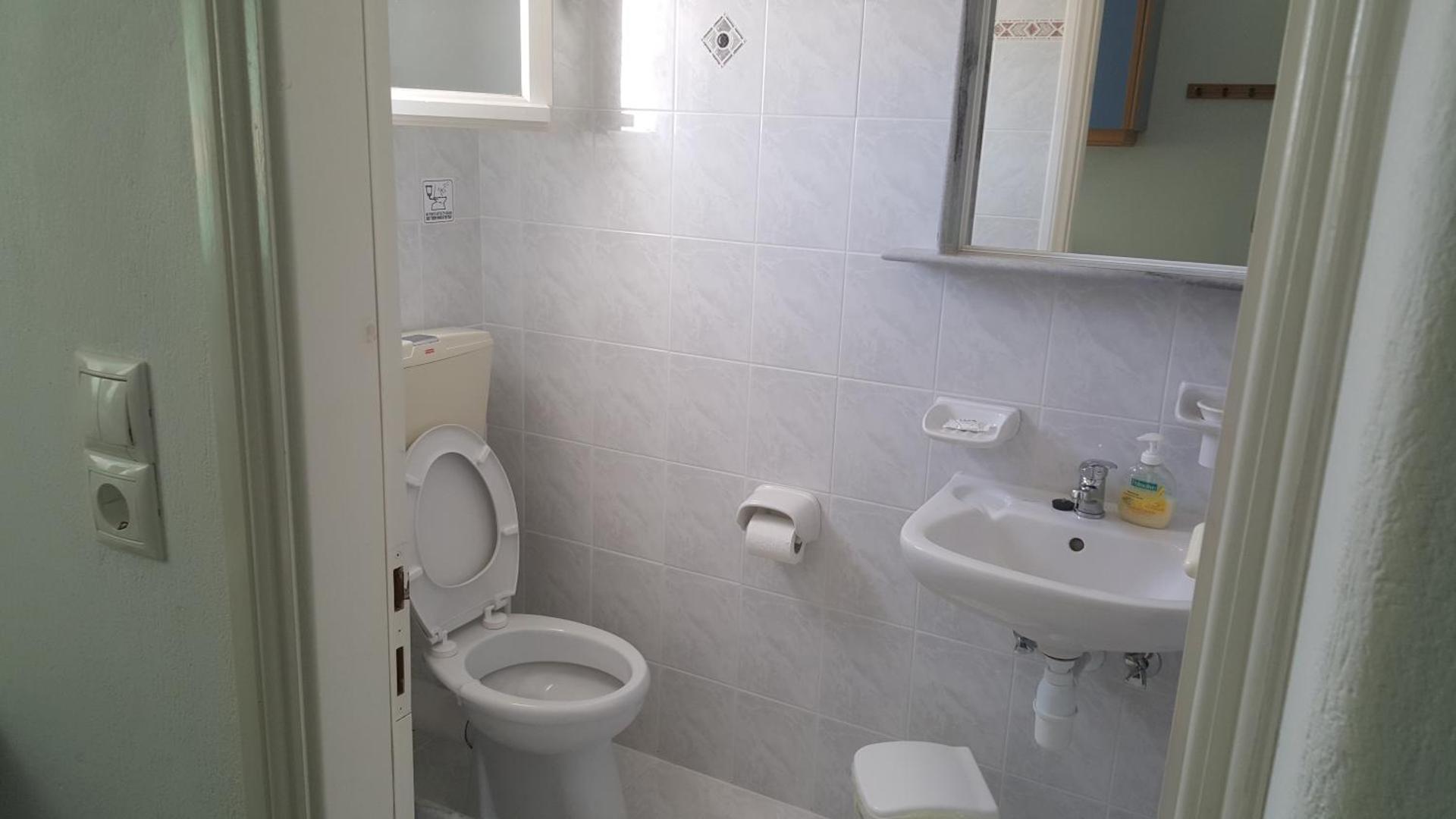 Panorama studios in PisoLivadi - Photo 13