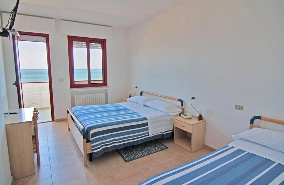 Hotel Palmarosa - Photo 34