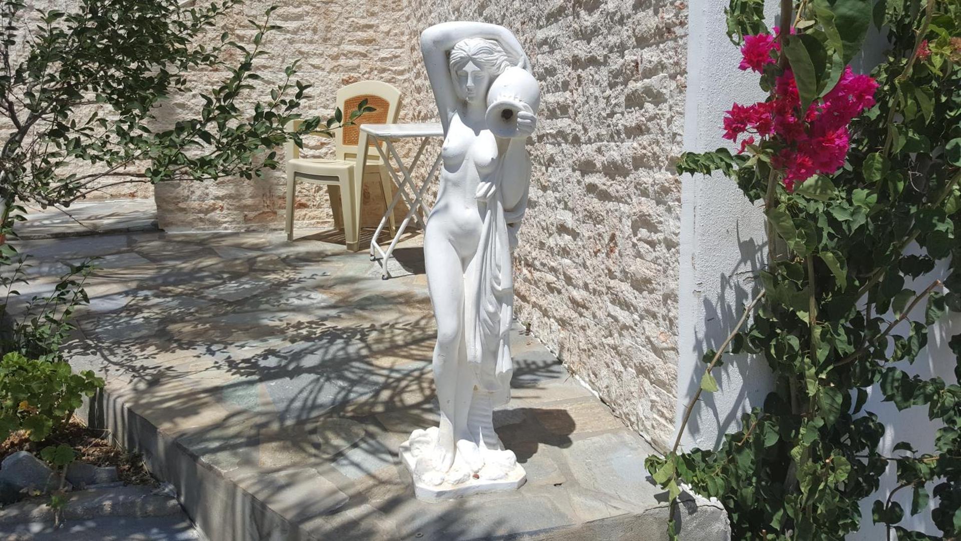 Panorama studios in PisoLivadi - Photo 49