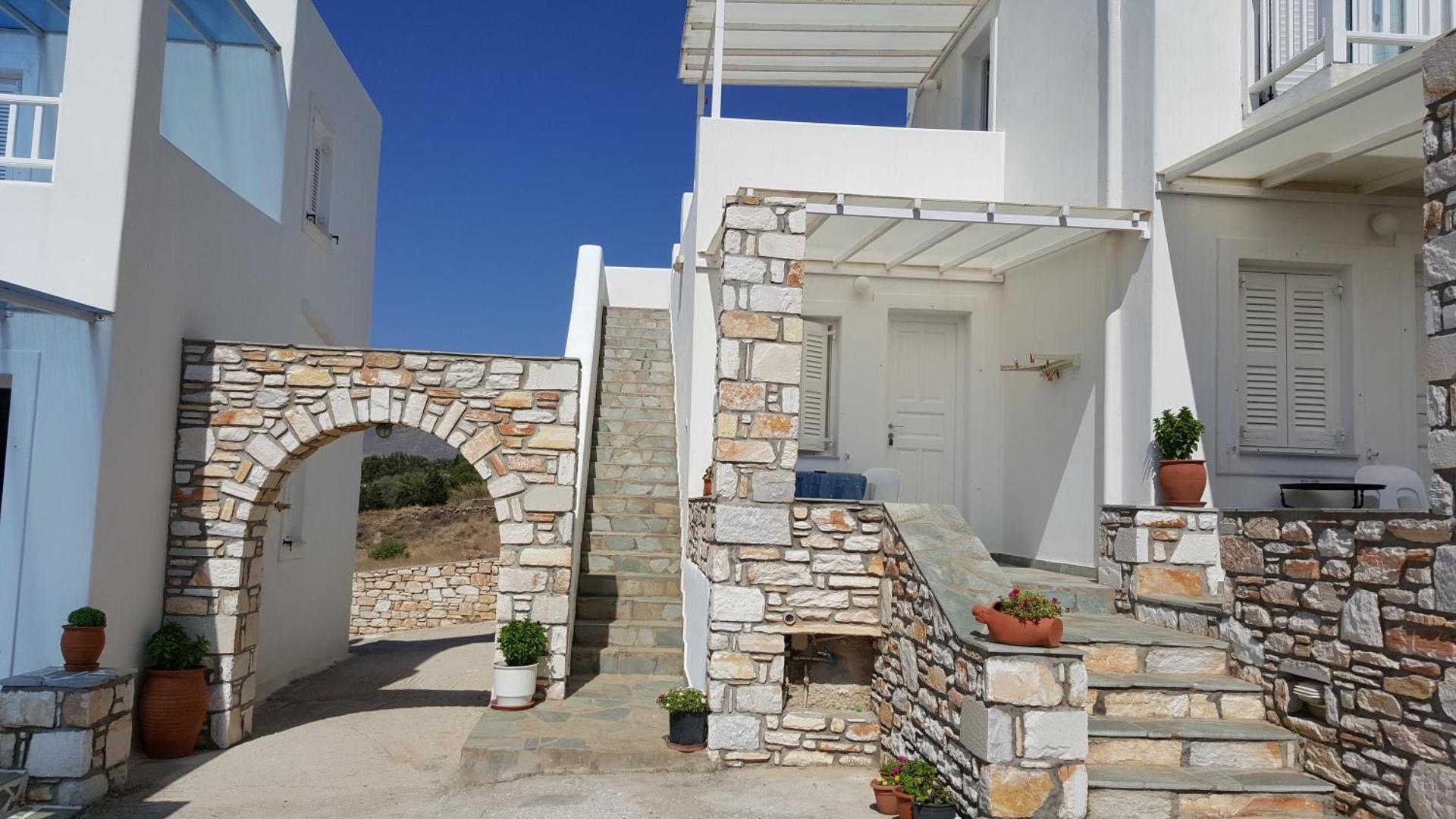 Panorama studios in PisoLivadi - Photo 55