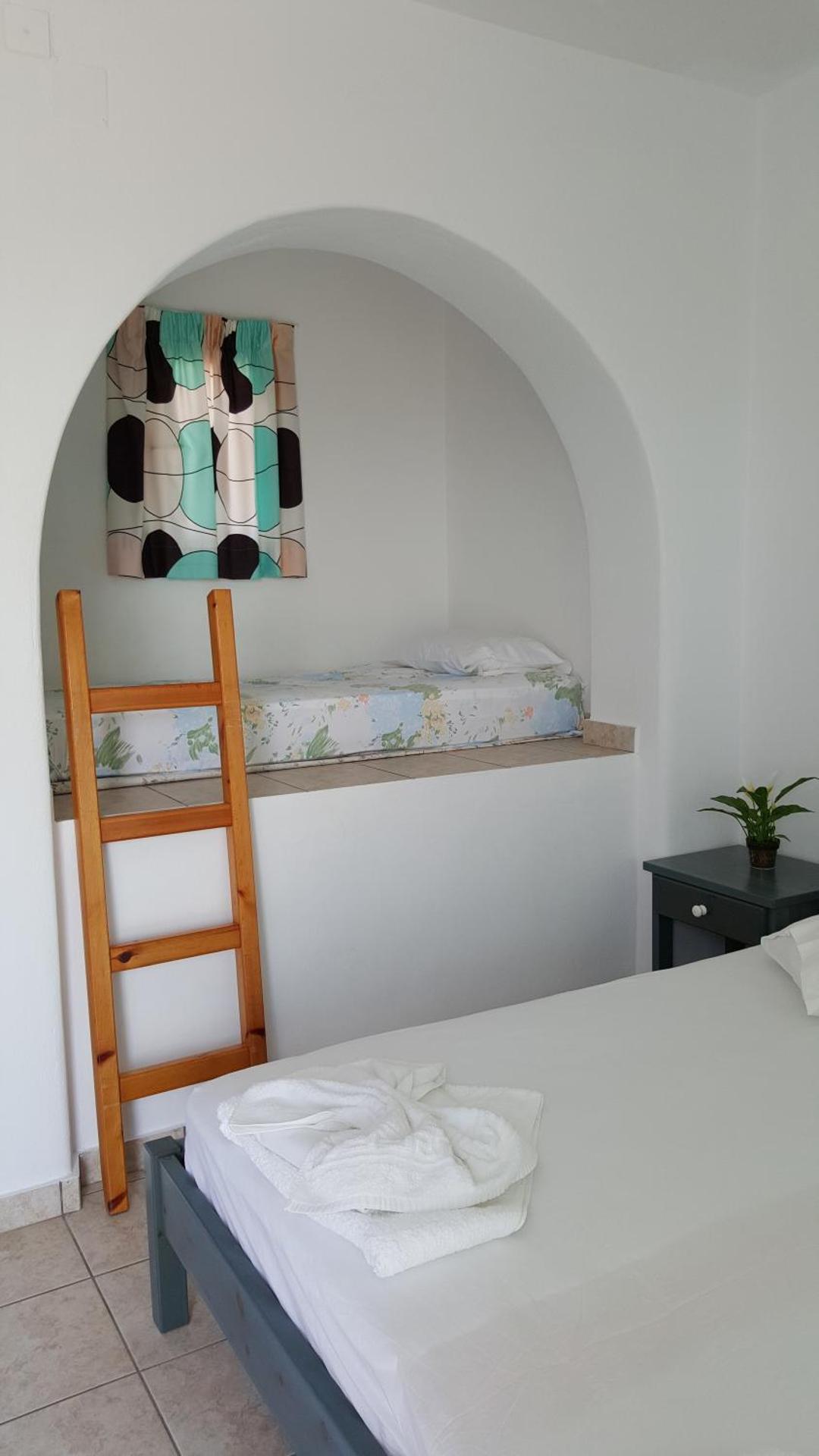 Panorama studios in PisoLivadi - Photo 11
