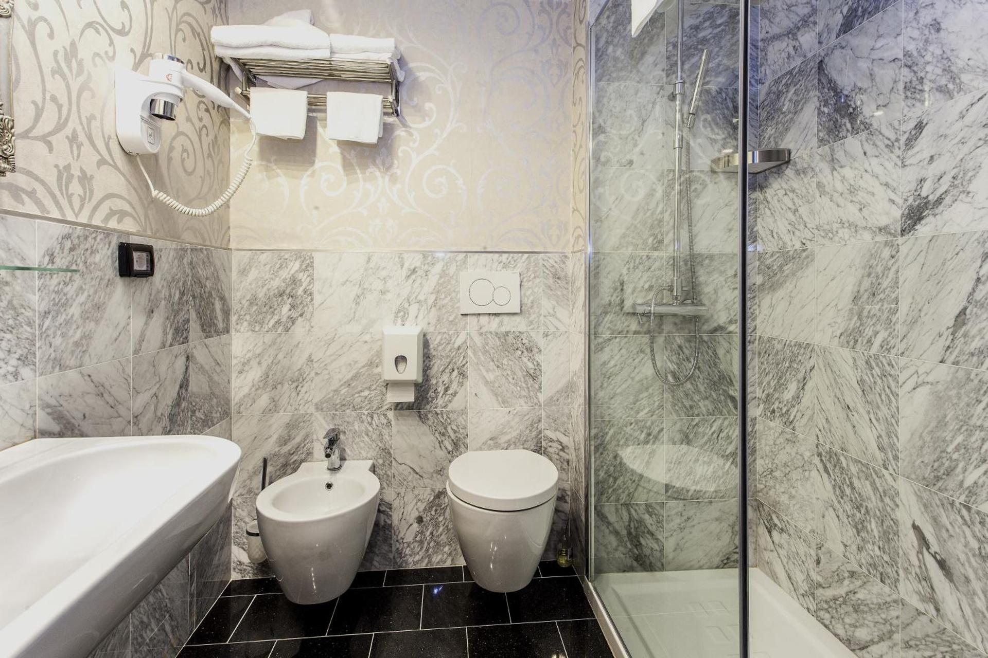 Canova Hotel - Photo 55