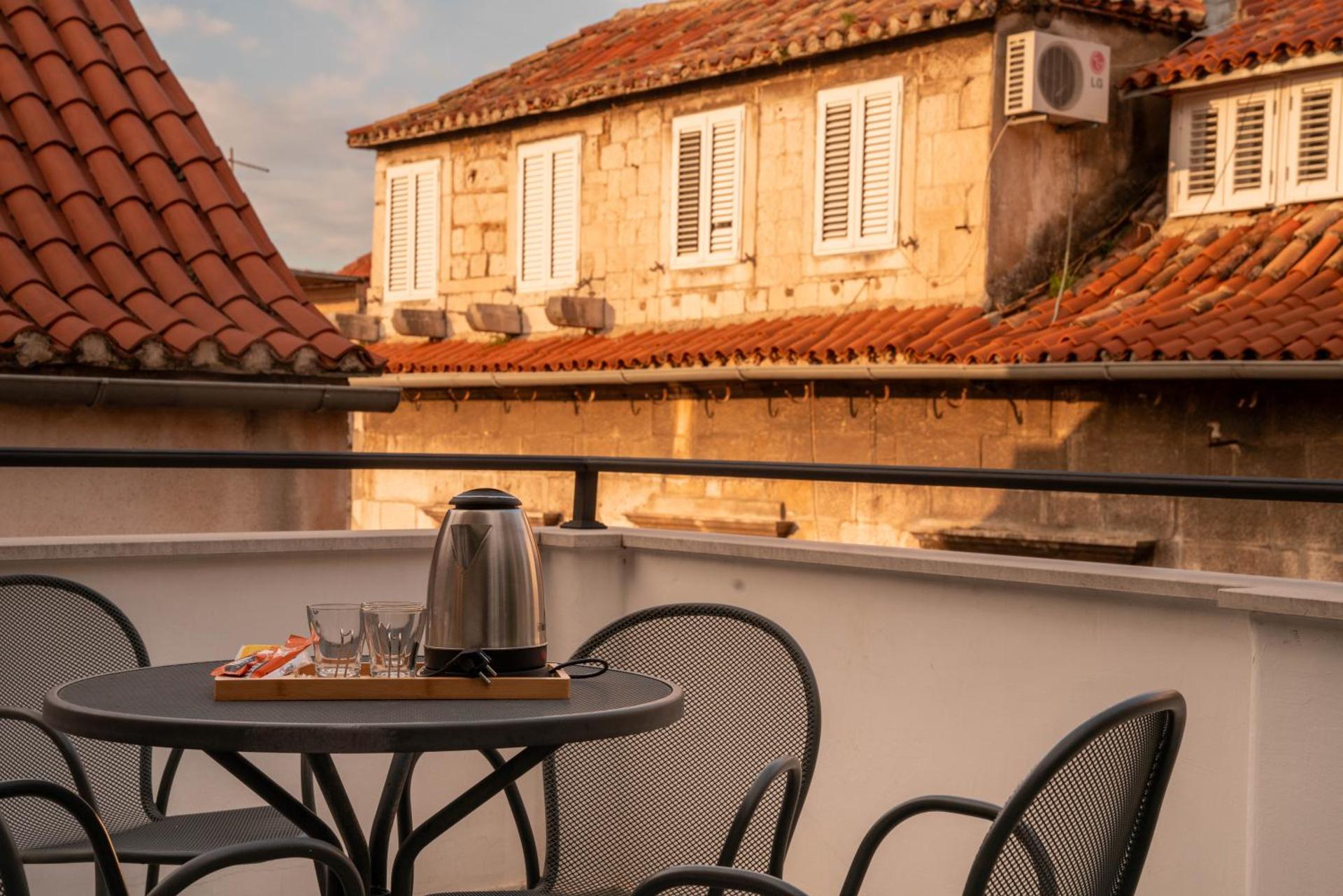 Slavija Culture Heritage Hotel - Photo 125