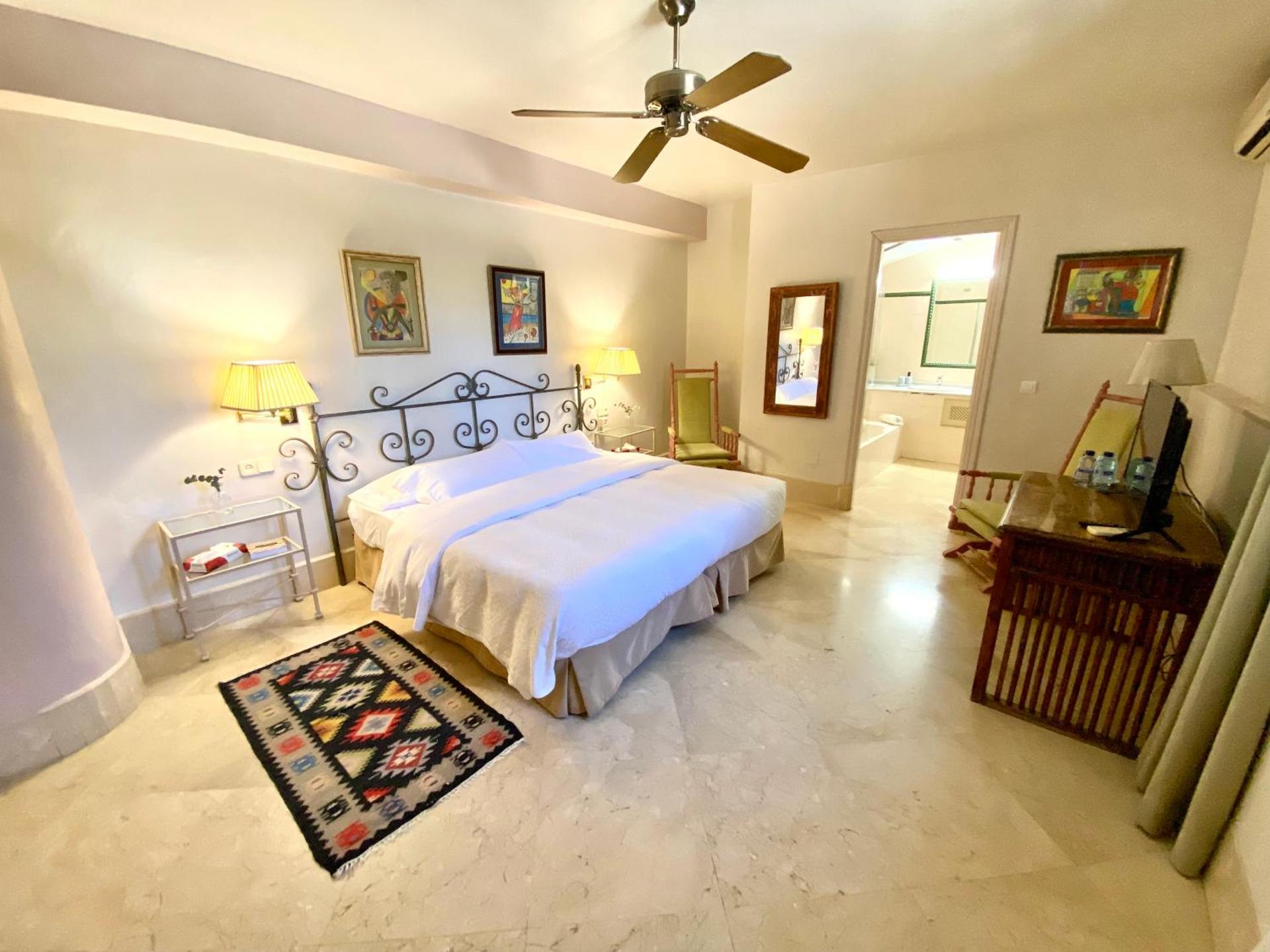Casa de los Bates - Photo 5