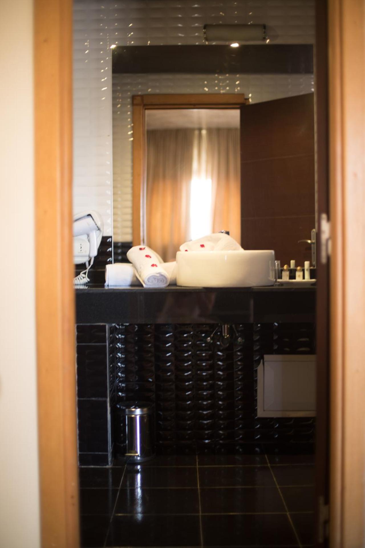 Dellarosa Boutique Hotel and Spa - Photo 47