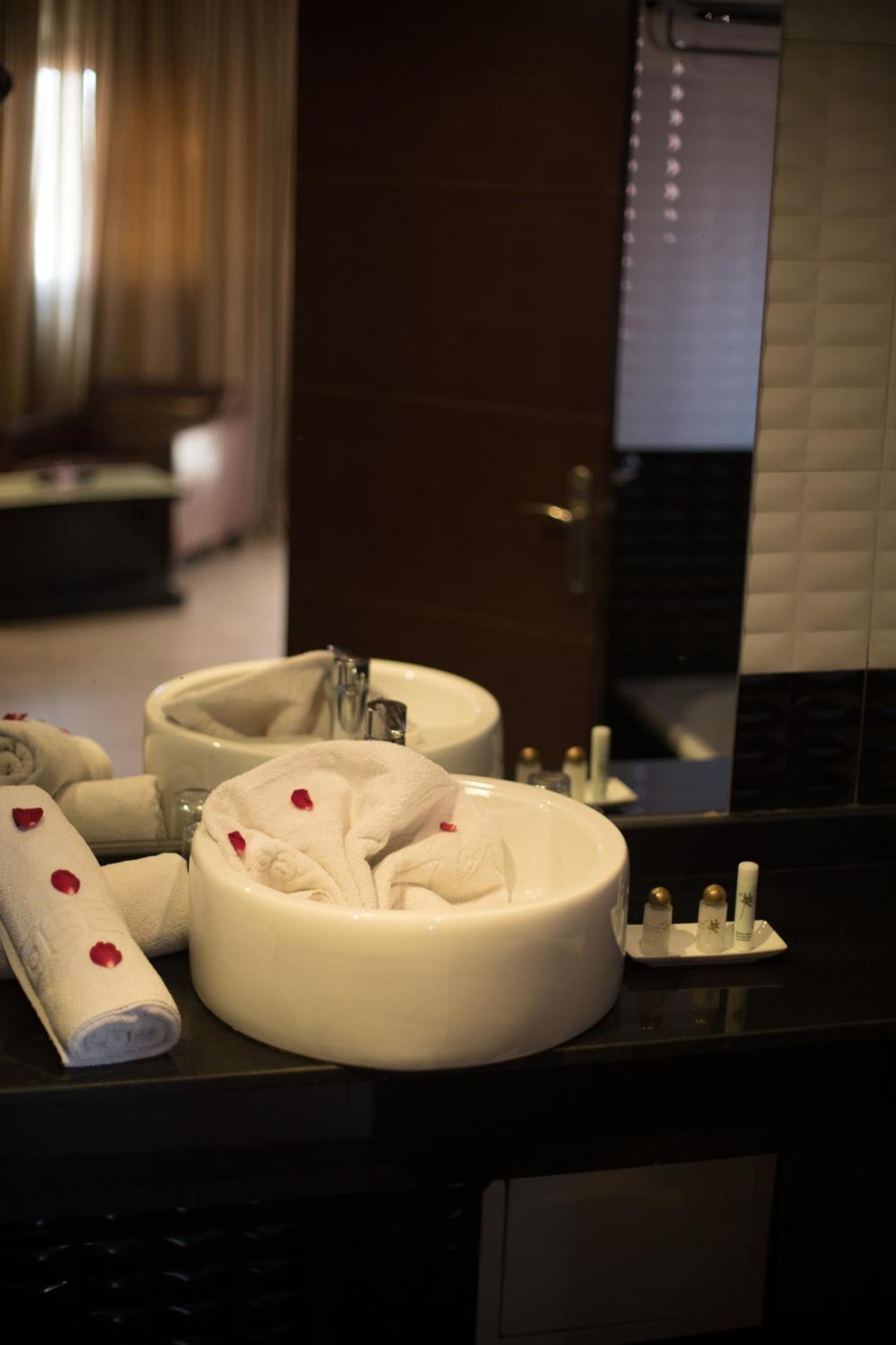 Dellarosa Boutique Hotel and Spa - Photo 43
