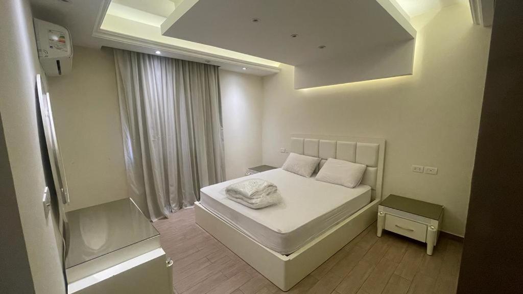 Luxury Host -211- Dream Land - Photo 11