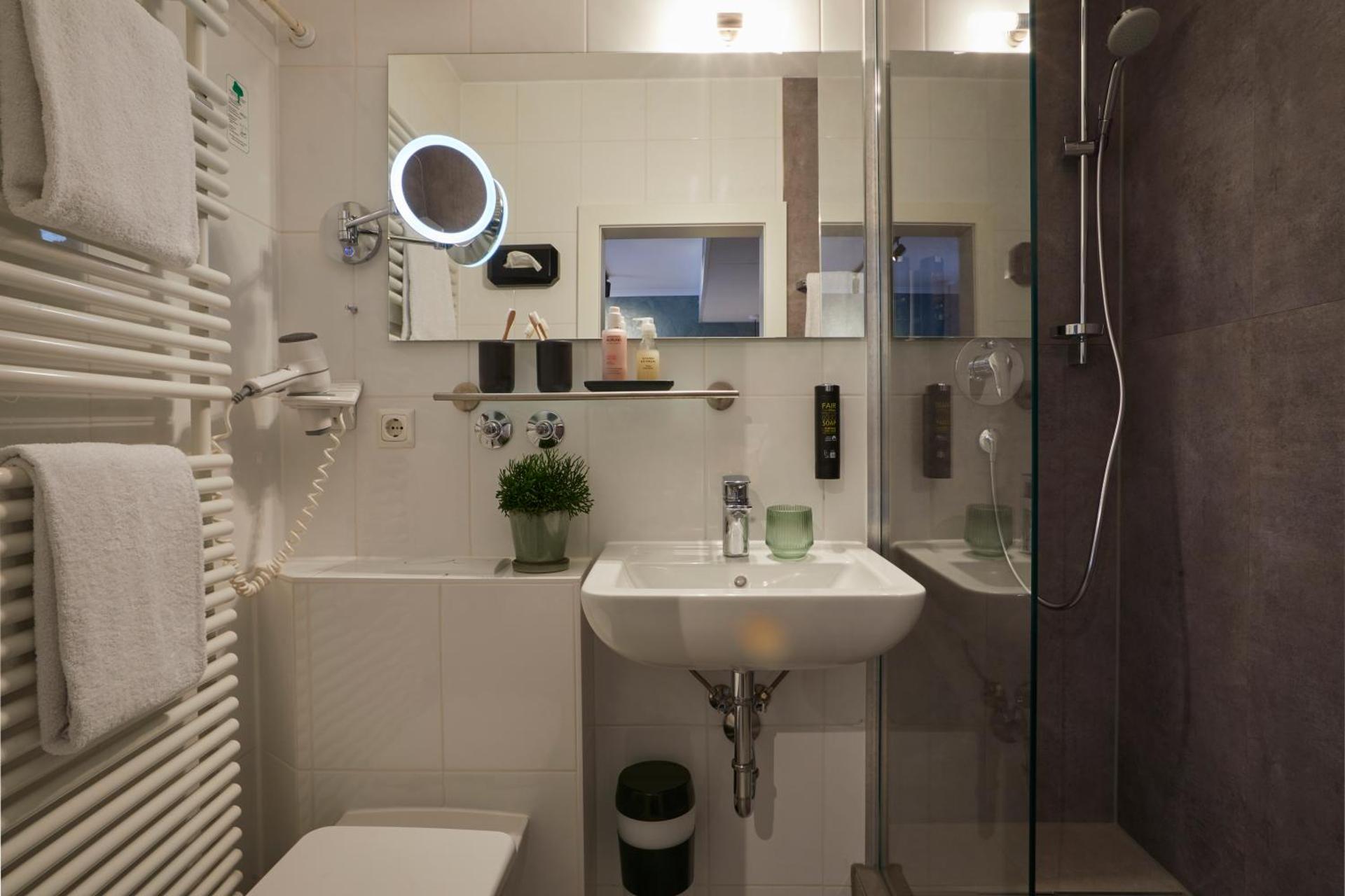 Hotel Metropol by Maier Privathotels - Photo 87