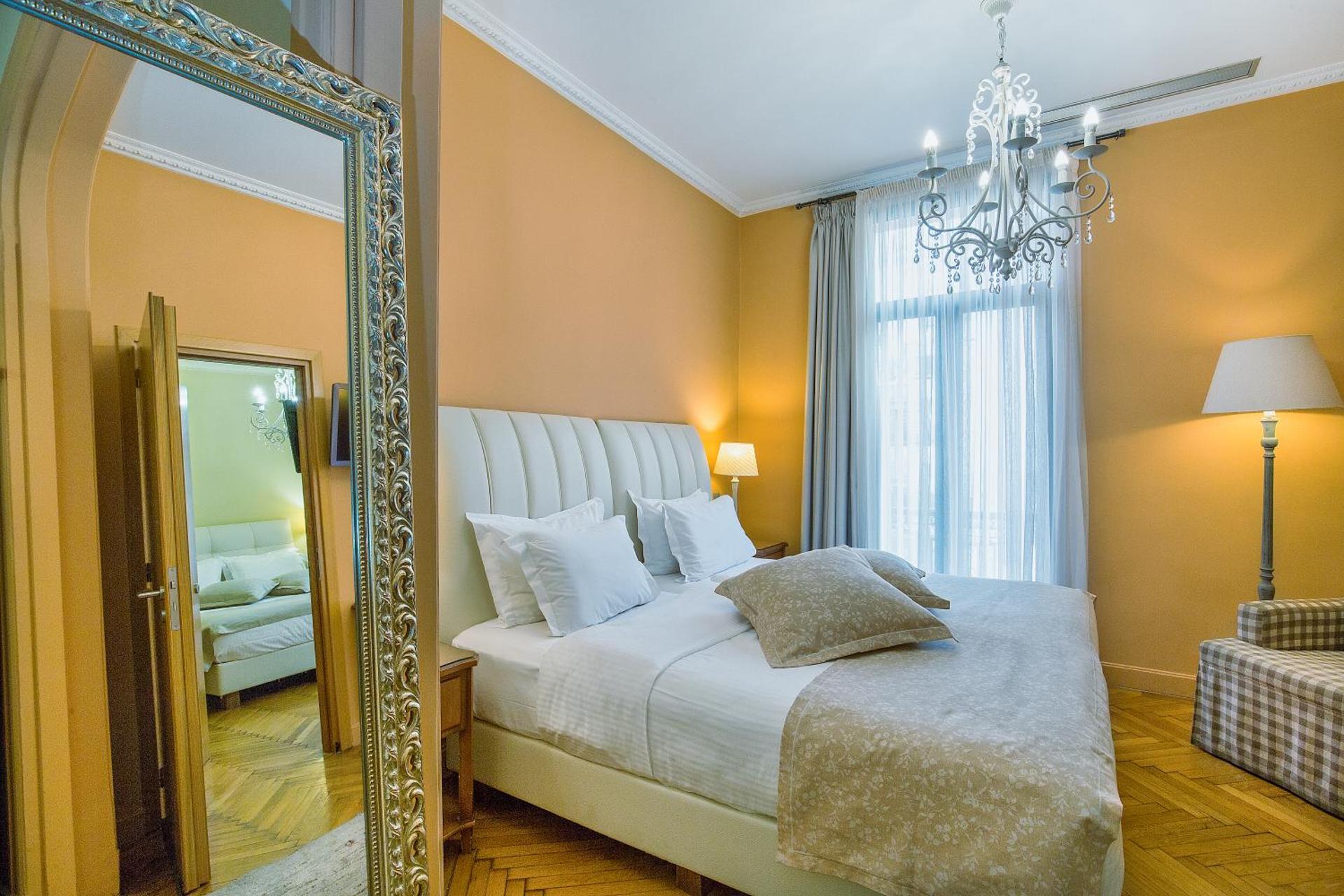 Sweet Home Hotel - Photo 61