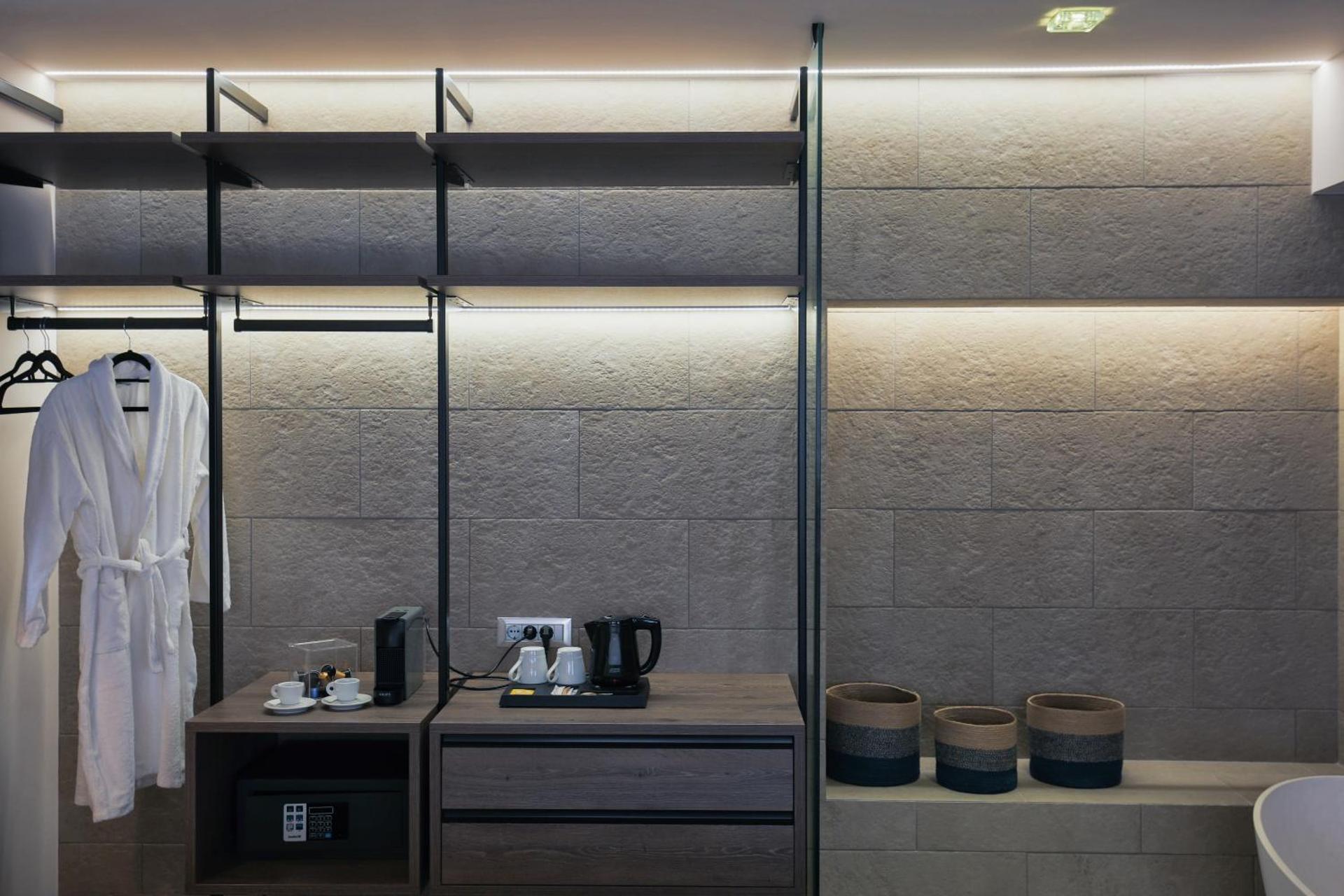 Sweet Home Hotel - Photo 86