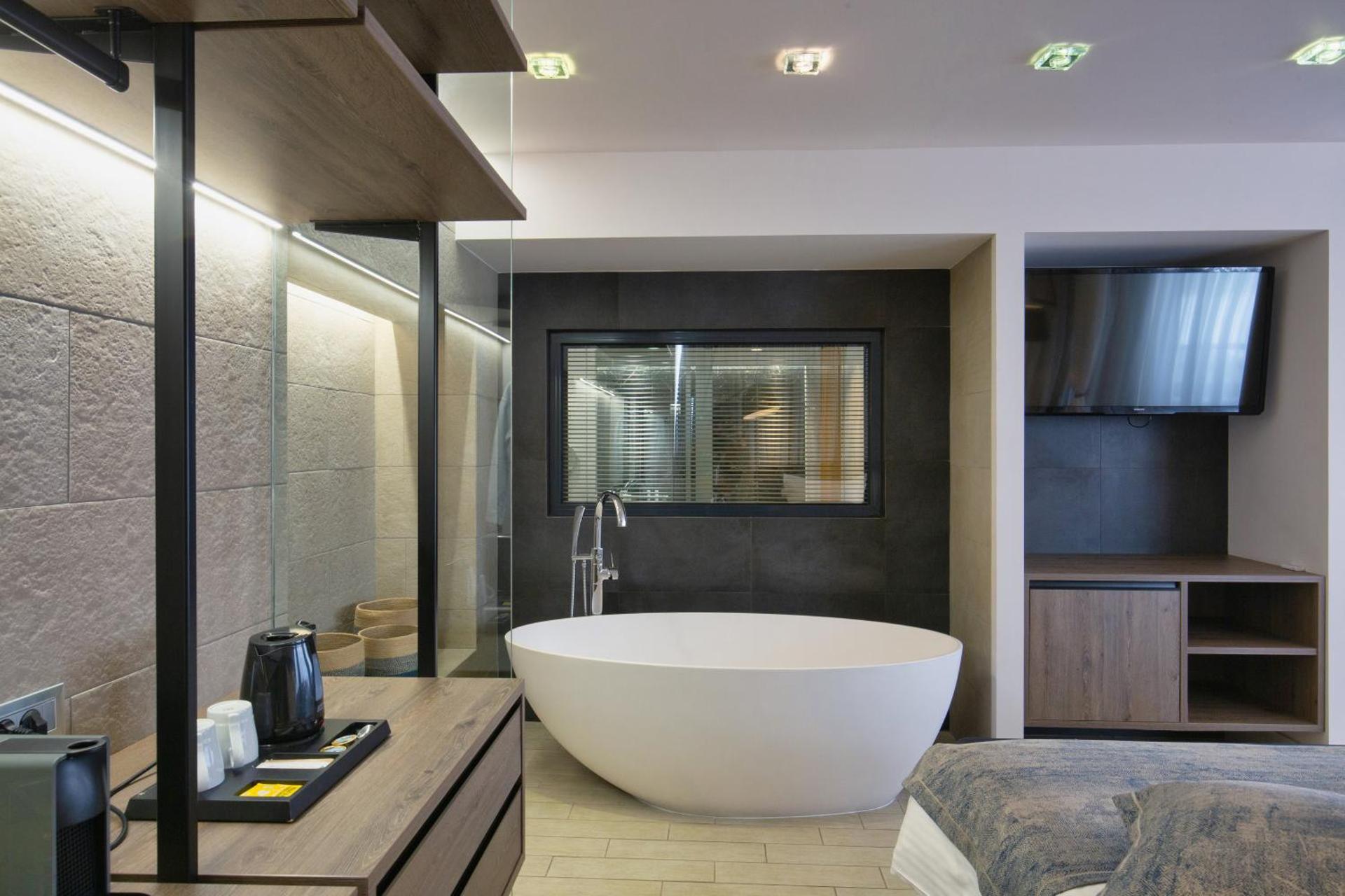 Sweet Home Hotel - Photo 88