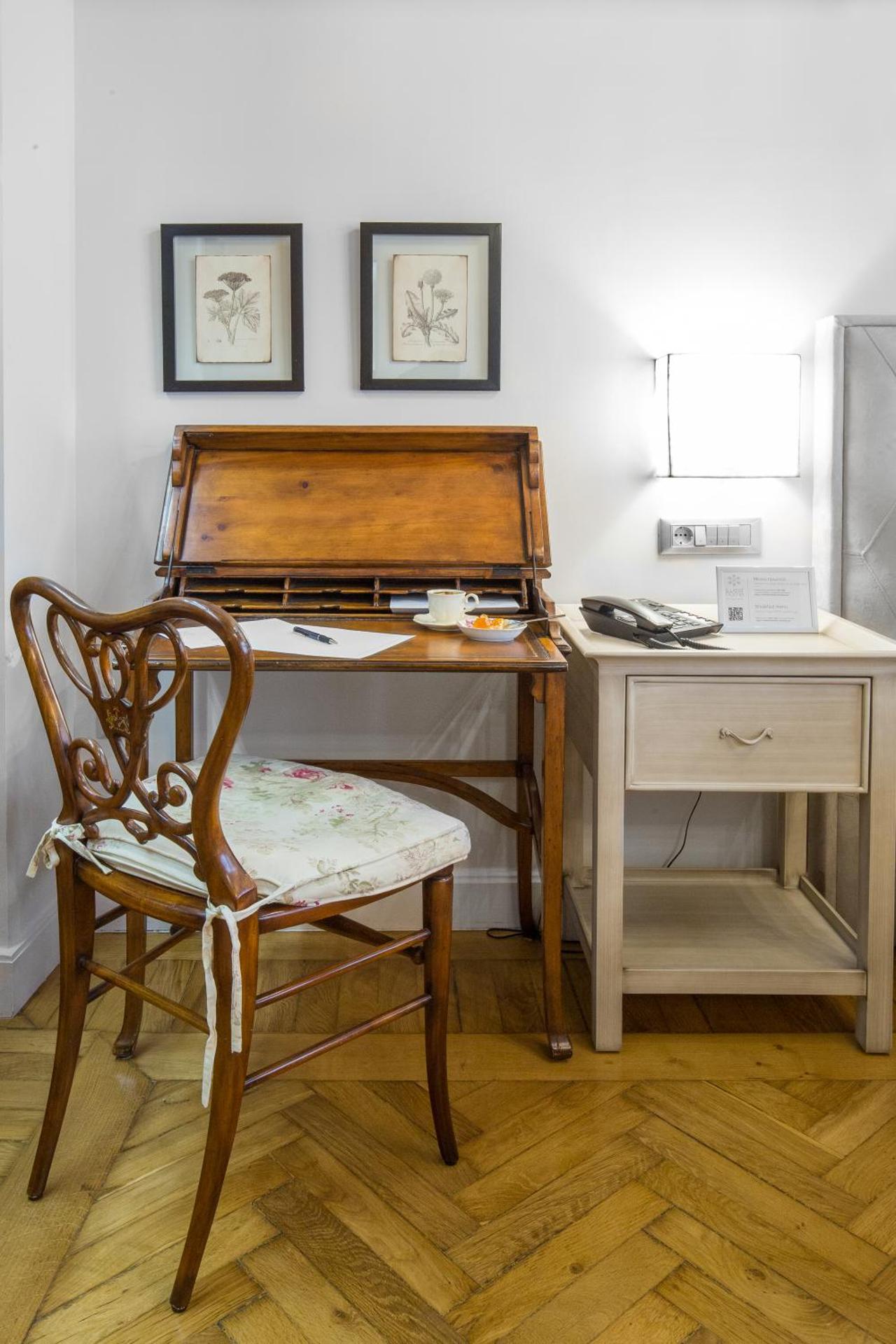 Sweet Home Hotel - Photo 96