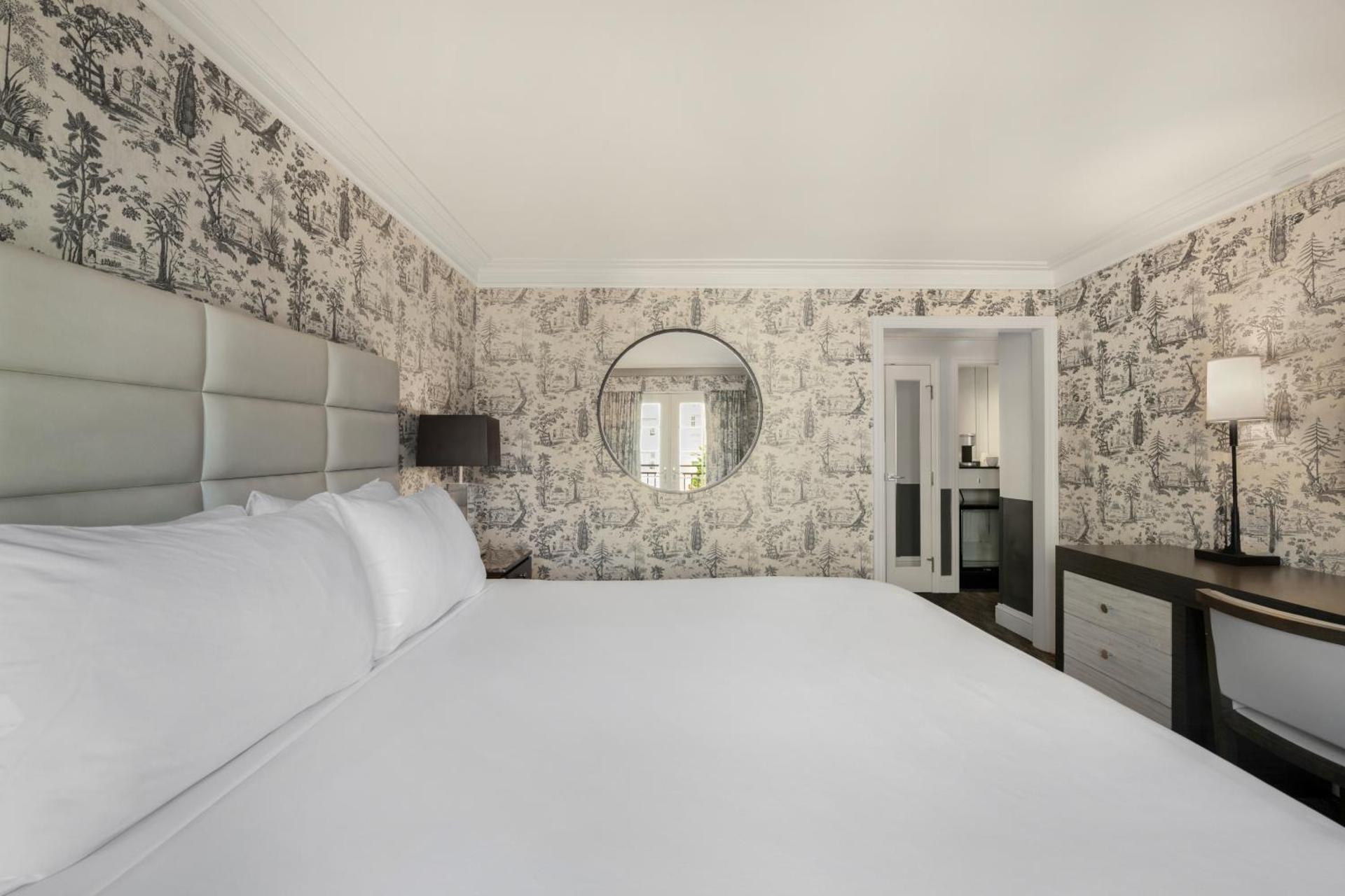 The Normandy Hotel - Photo 30