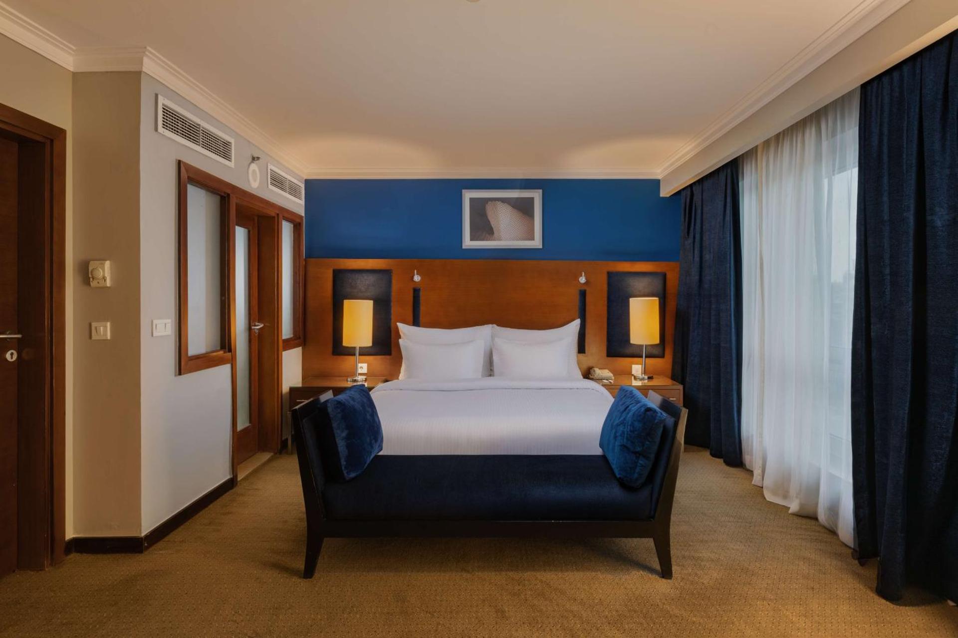 Radisson Blu Hotel, Cairo Heliopolis - Photo 25