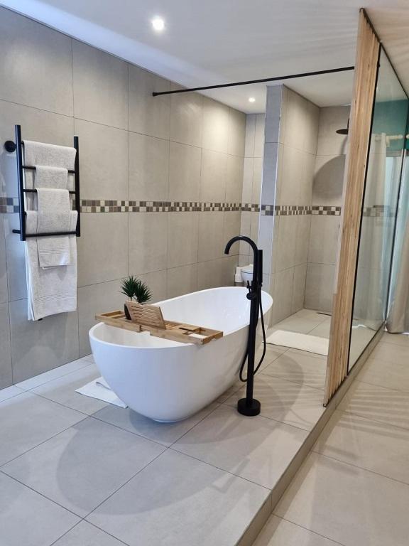 Club Cocomo - Photo 106