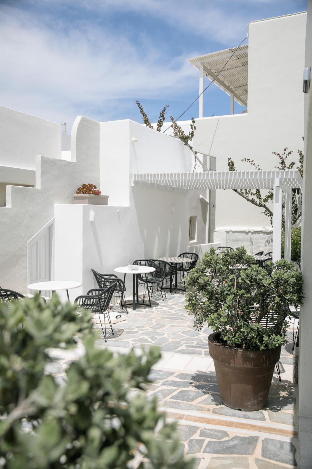 Iria Beach Art Hotel - Photo 134