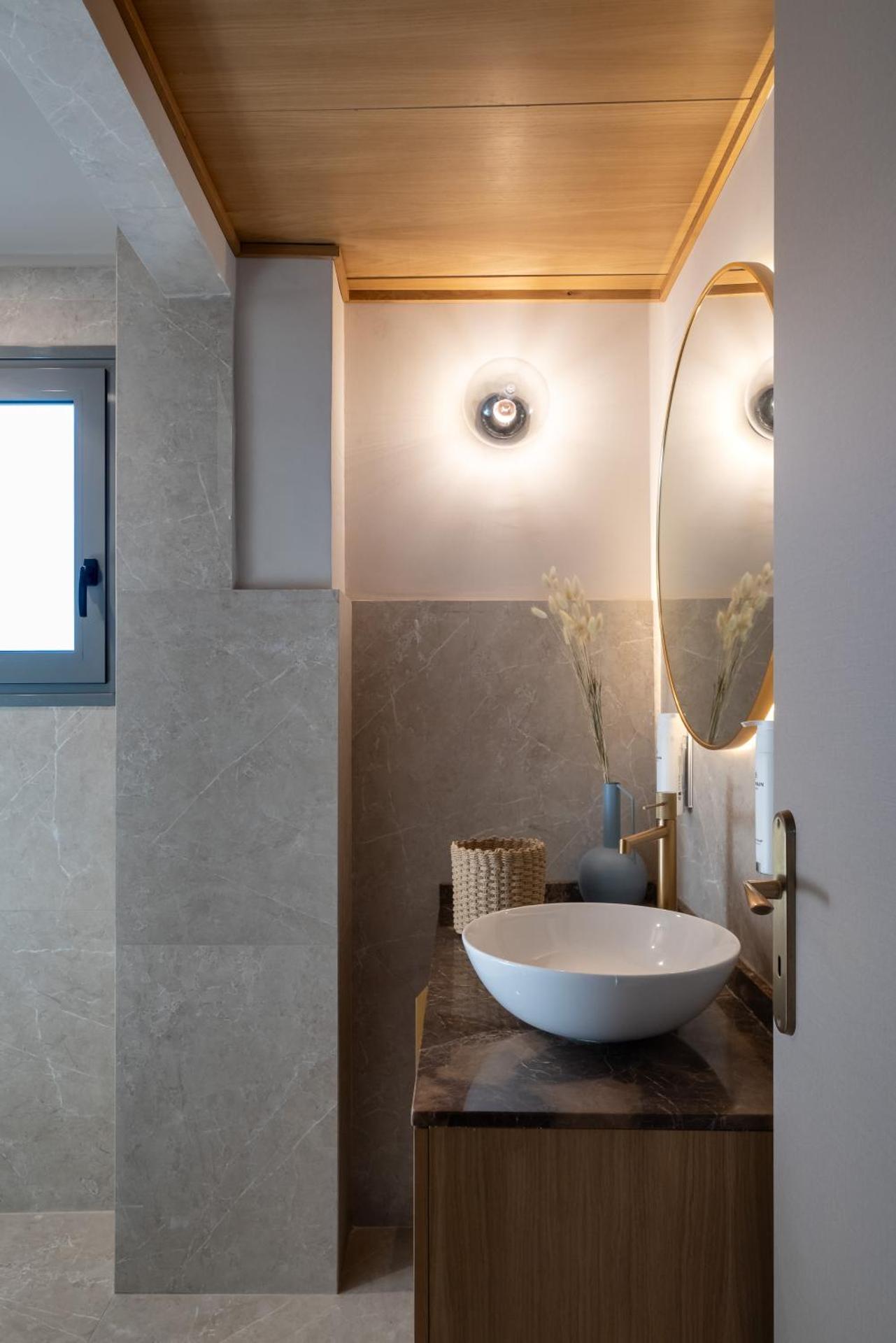 Num Suites & Lofts Athens - Photo 49